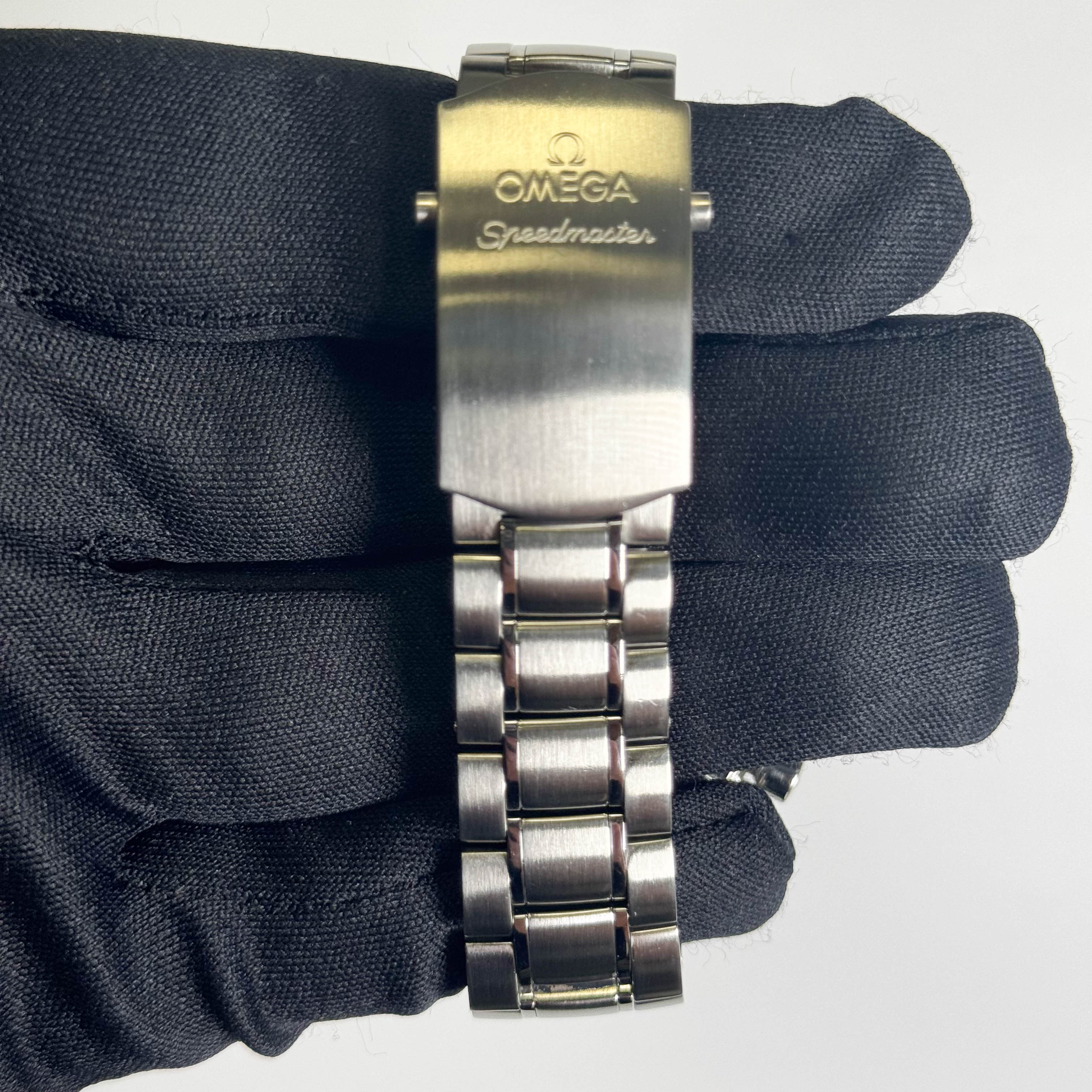 Omega Speedmaster 40mm Black Dial Watch Ref# 3210.50 - Happy Jewelers Fine Jewelry Lifetime Warranty