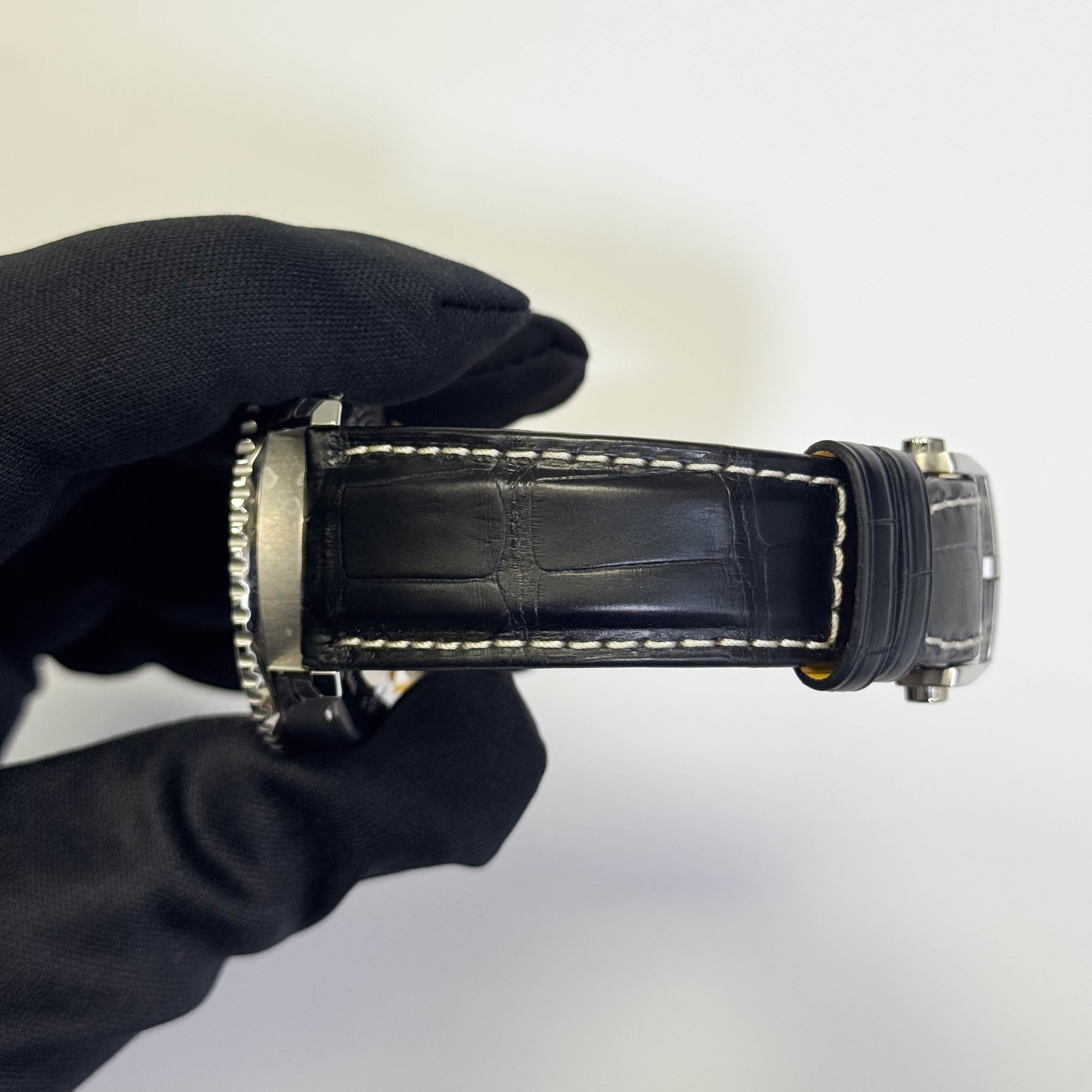 Breitling Navitimer GMT 41mm Black Dial Watch Ref# A32310251B1P1