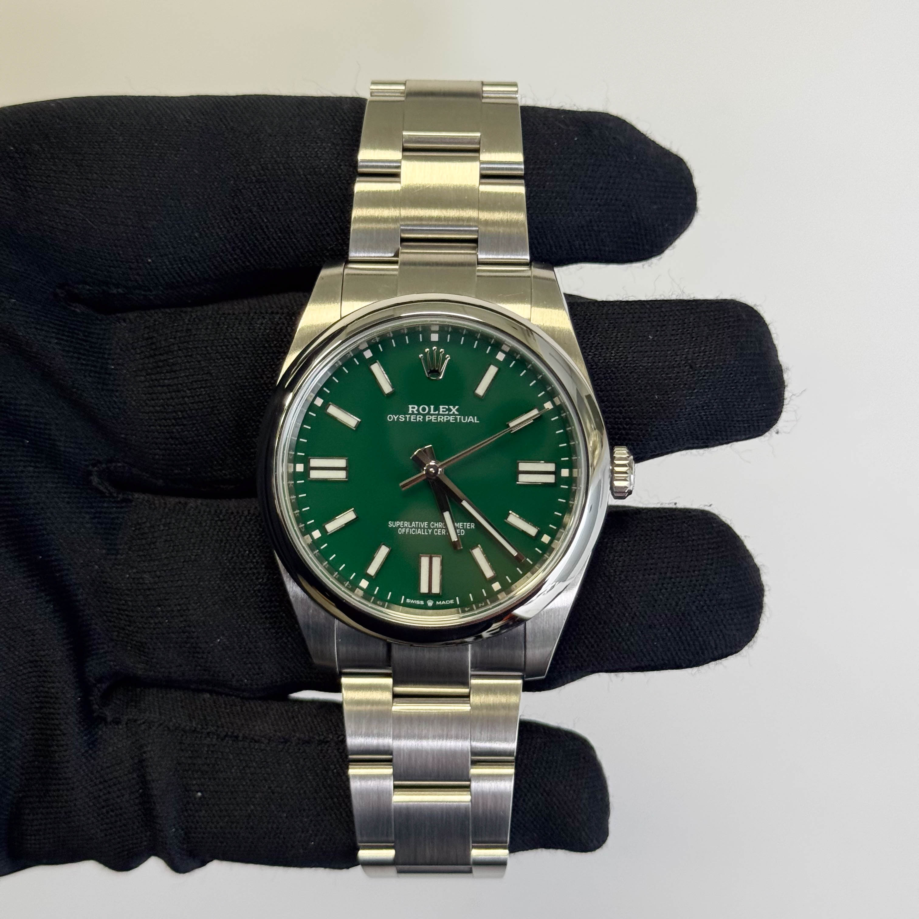 Rolex Oyster Perpetual 41mm Green Dial Watch Ref# 124300