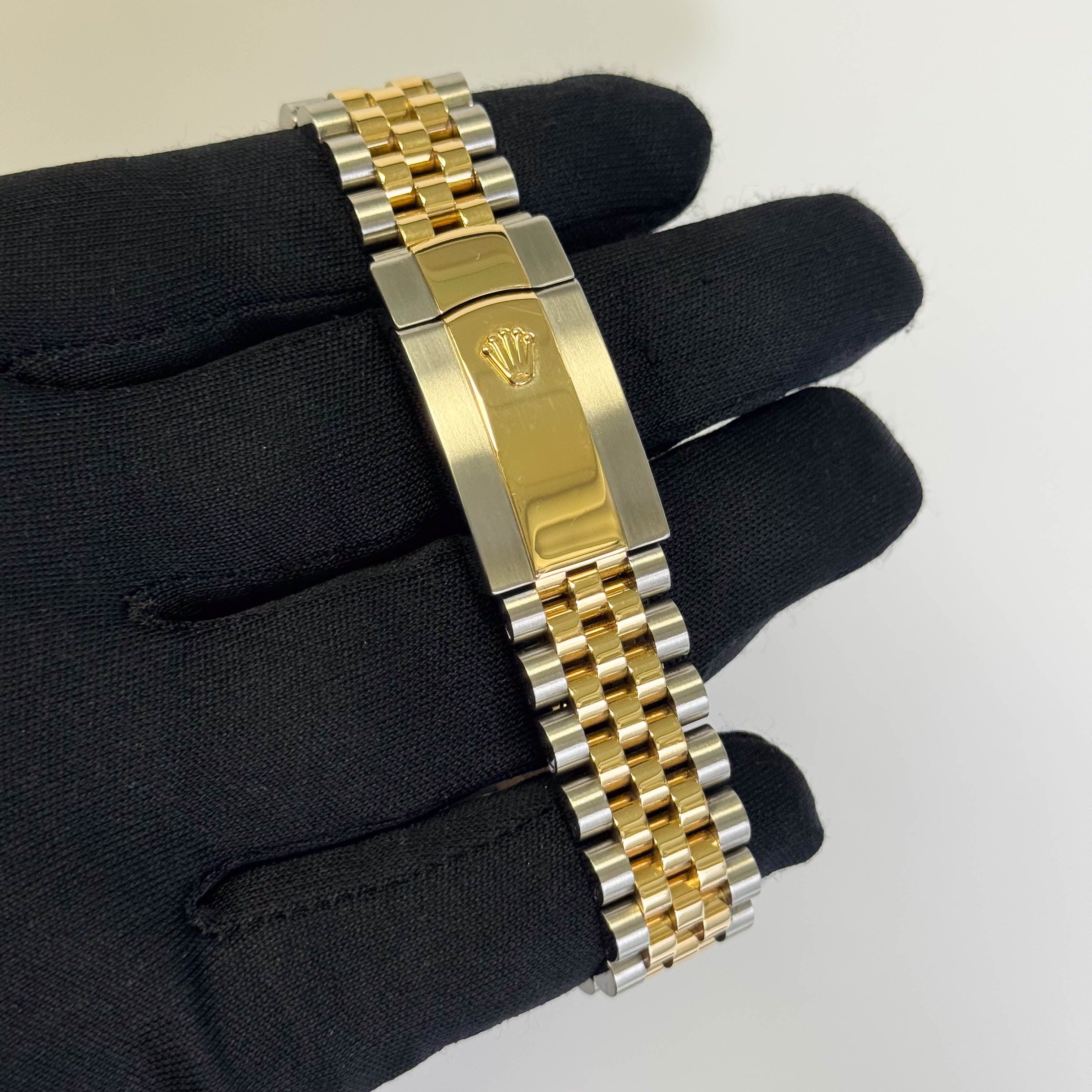 Rolex Datejust 41mm Wimbledon Dial Watch Ref# 126333