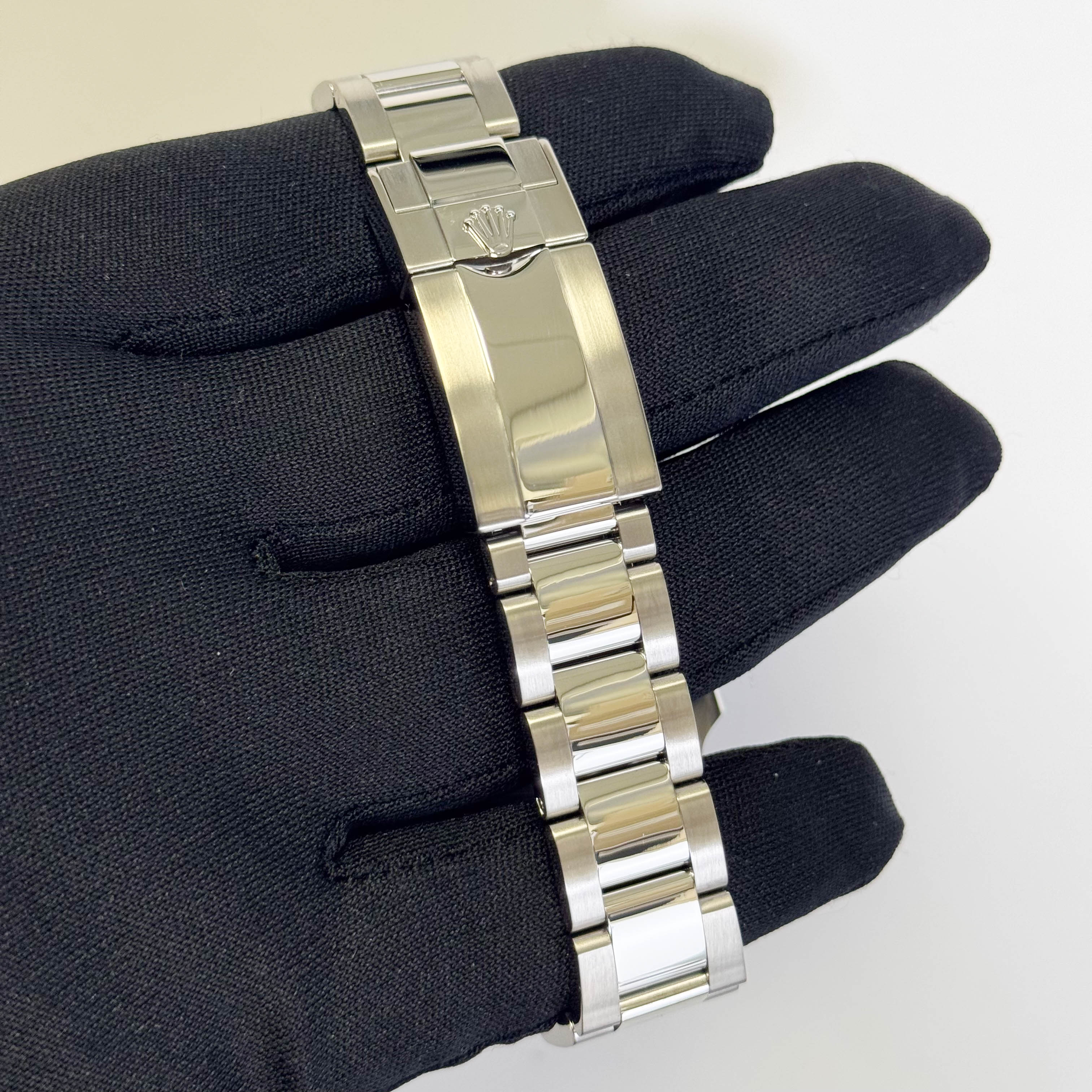 Rolex GMT-Master II 40mm Black Dial Watch Ref# 116710LN - Happy Jewelers Fine Jewelry Lifetime Warranty