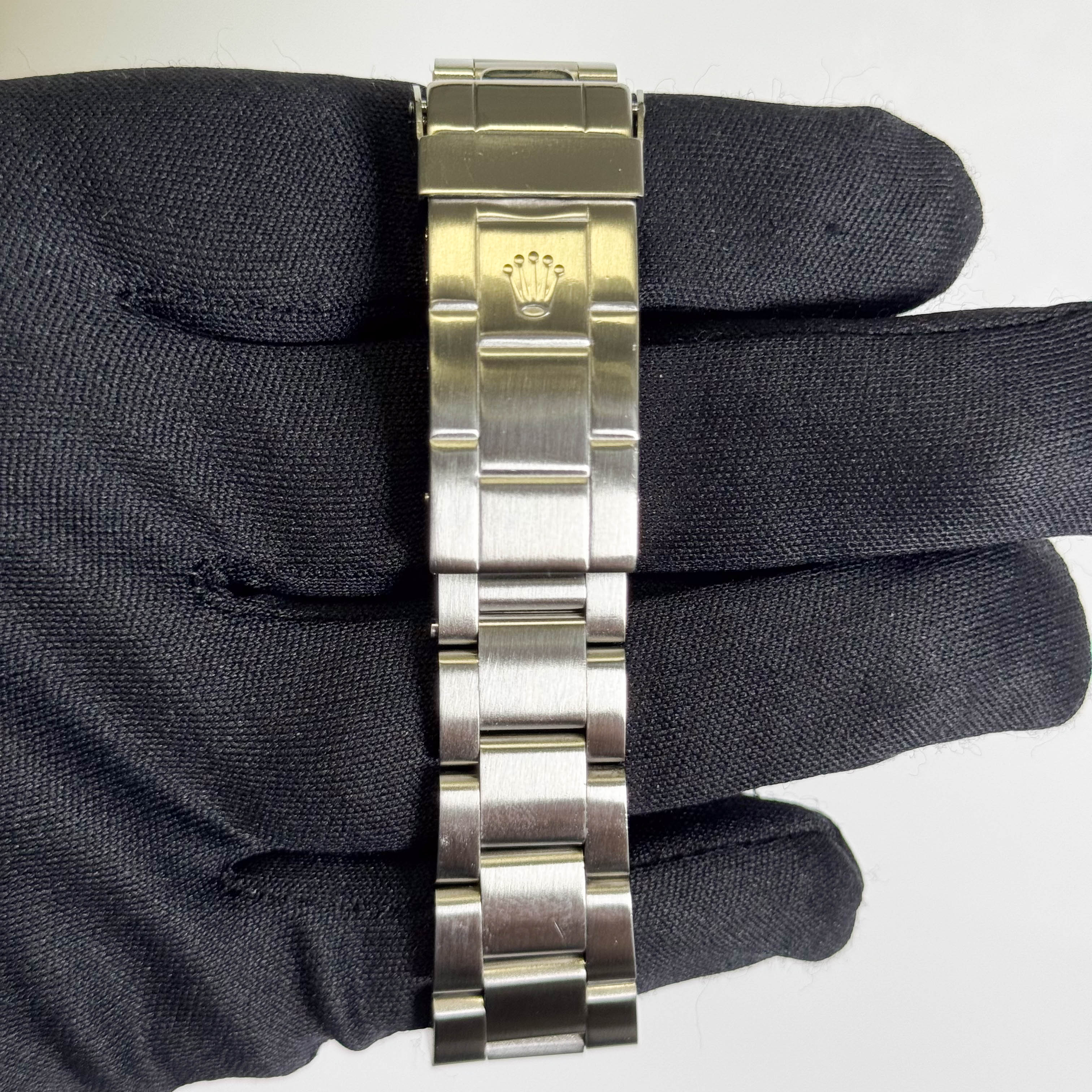 Rolex Submariner 40mm Black Dial Watch Ref# 16610