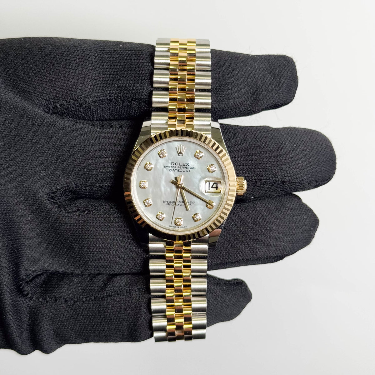 Rolex Datejust 31mm Mother Of Pearl Dial Watch Ref# 278273