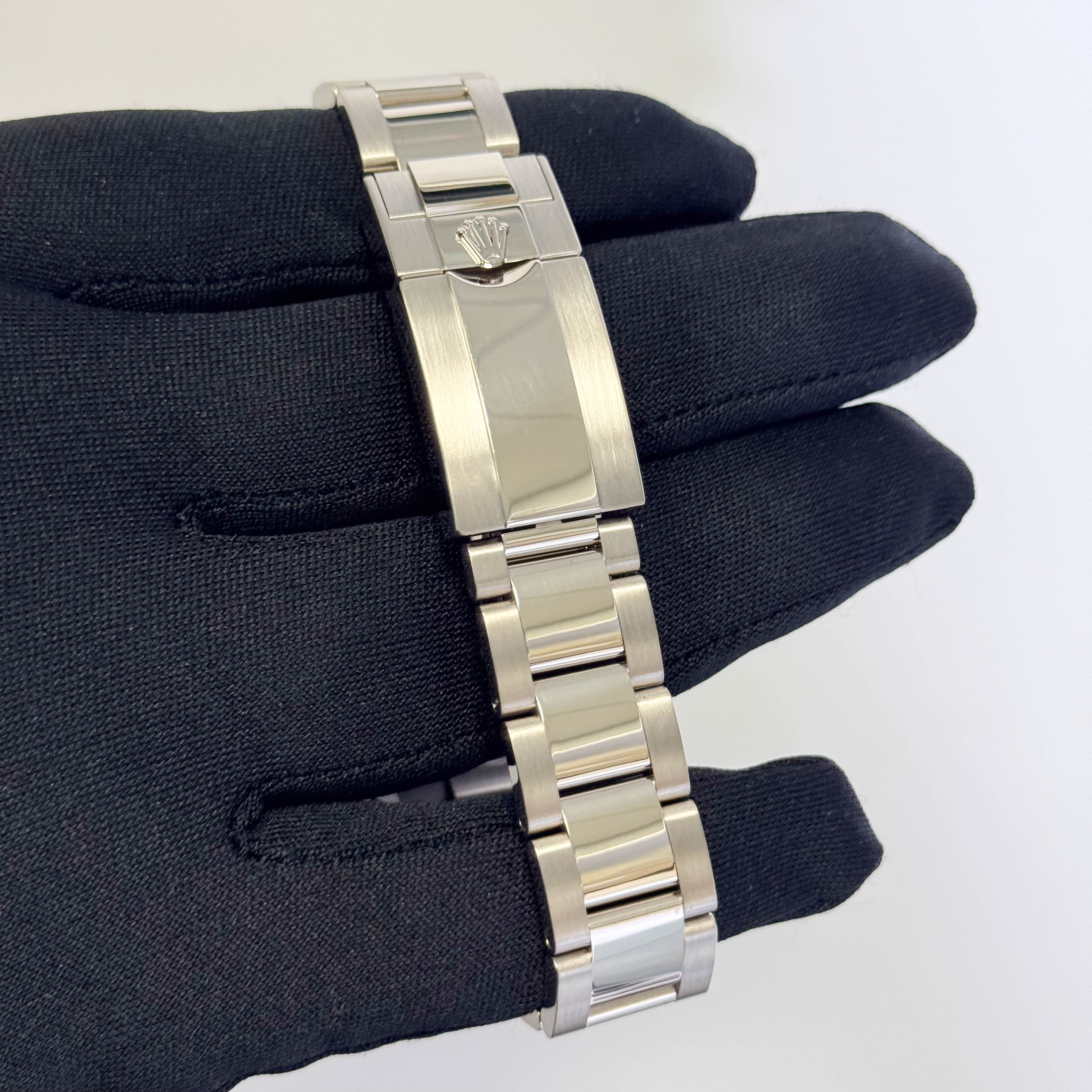 Rolex Daytona 40mm Black Dial Watch Ref# 126509 - Happy Jewelers Fine Jewelry Lifetime Warranty