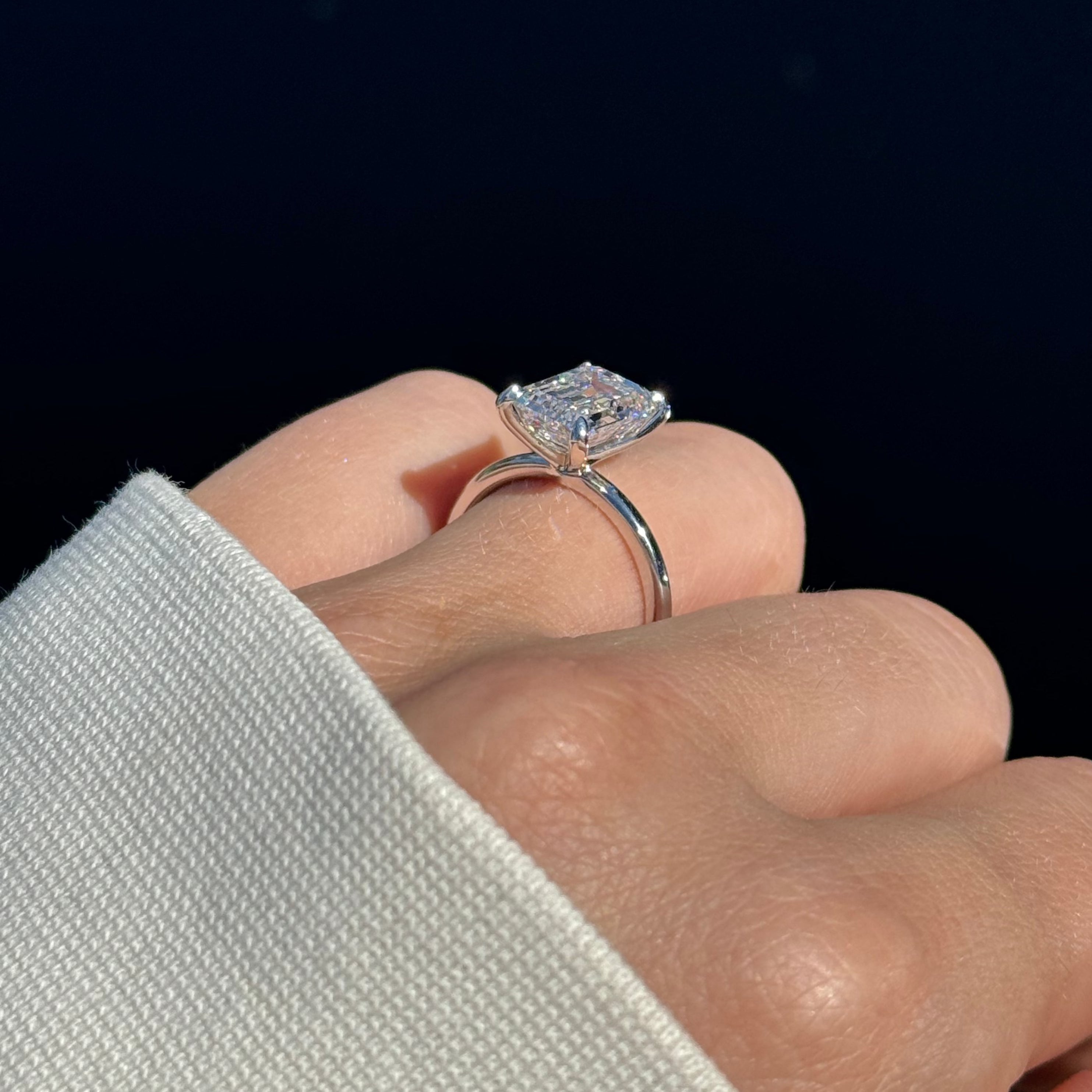 4.03 Carat Lab Emerald Solitaire Engagement Ring - Happy Jewelers Fine Jewelry Lifetime Warranty