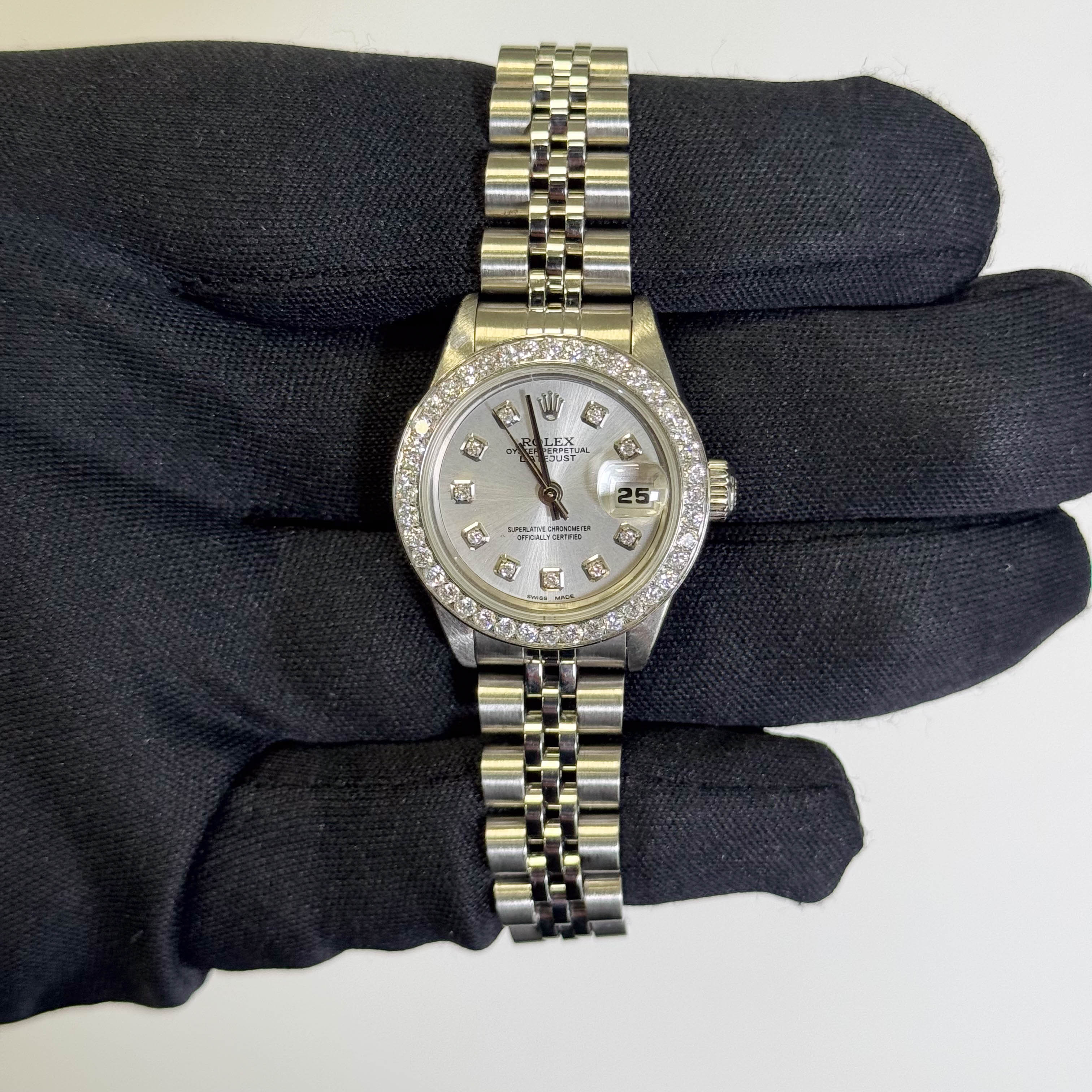 Rolex Datejust 26mm Silver Dial Watch Ref# 69174 - Happy Jewelers Fine Jewelry Lifetime Warranty