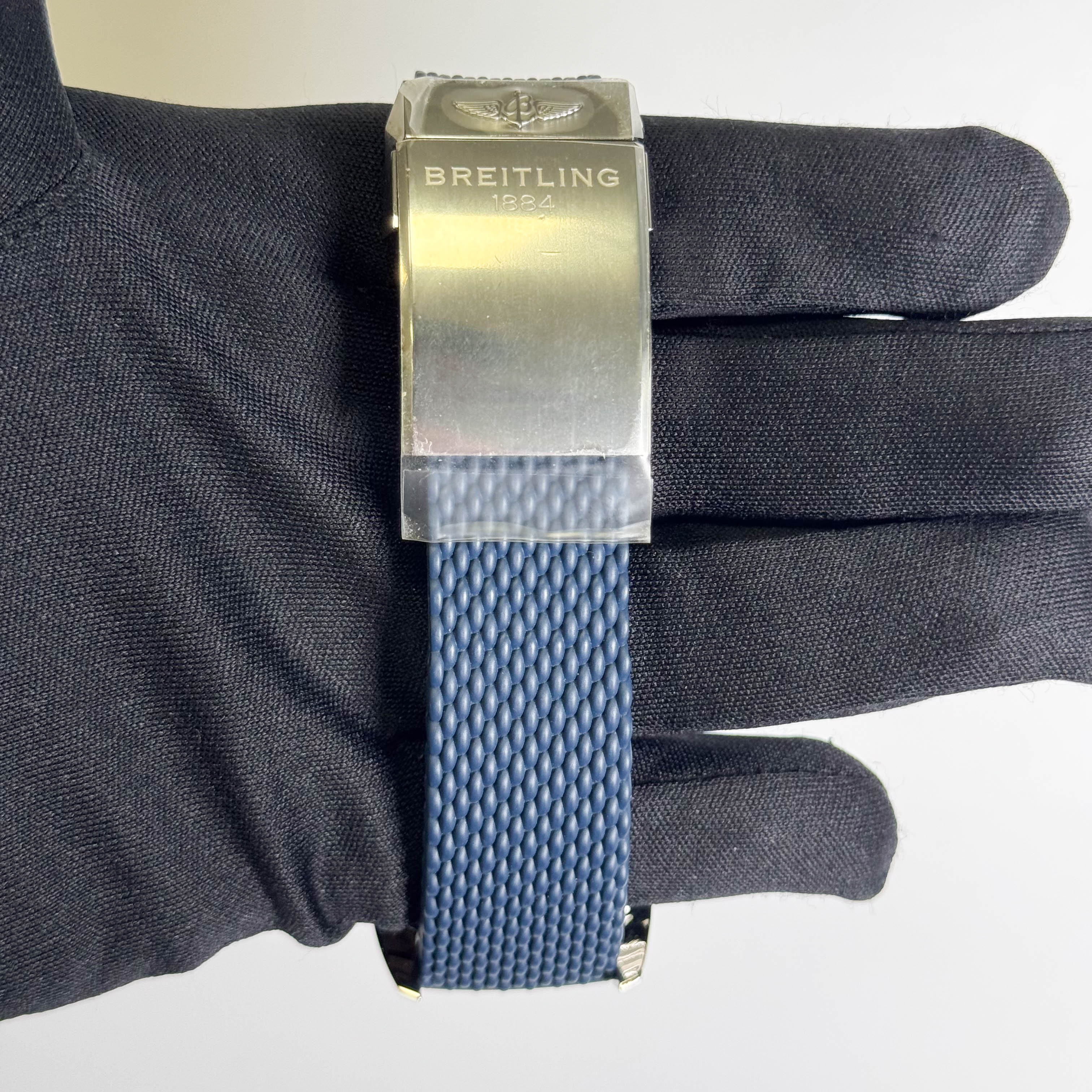 Breitling Superocean Heritage 44mm Navy Blue Dial Watch Ref# AB2030161C1S1