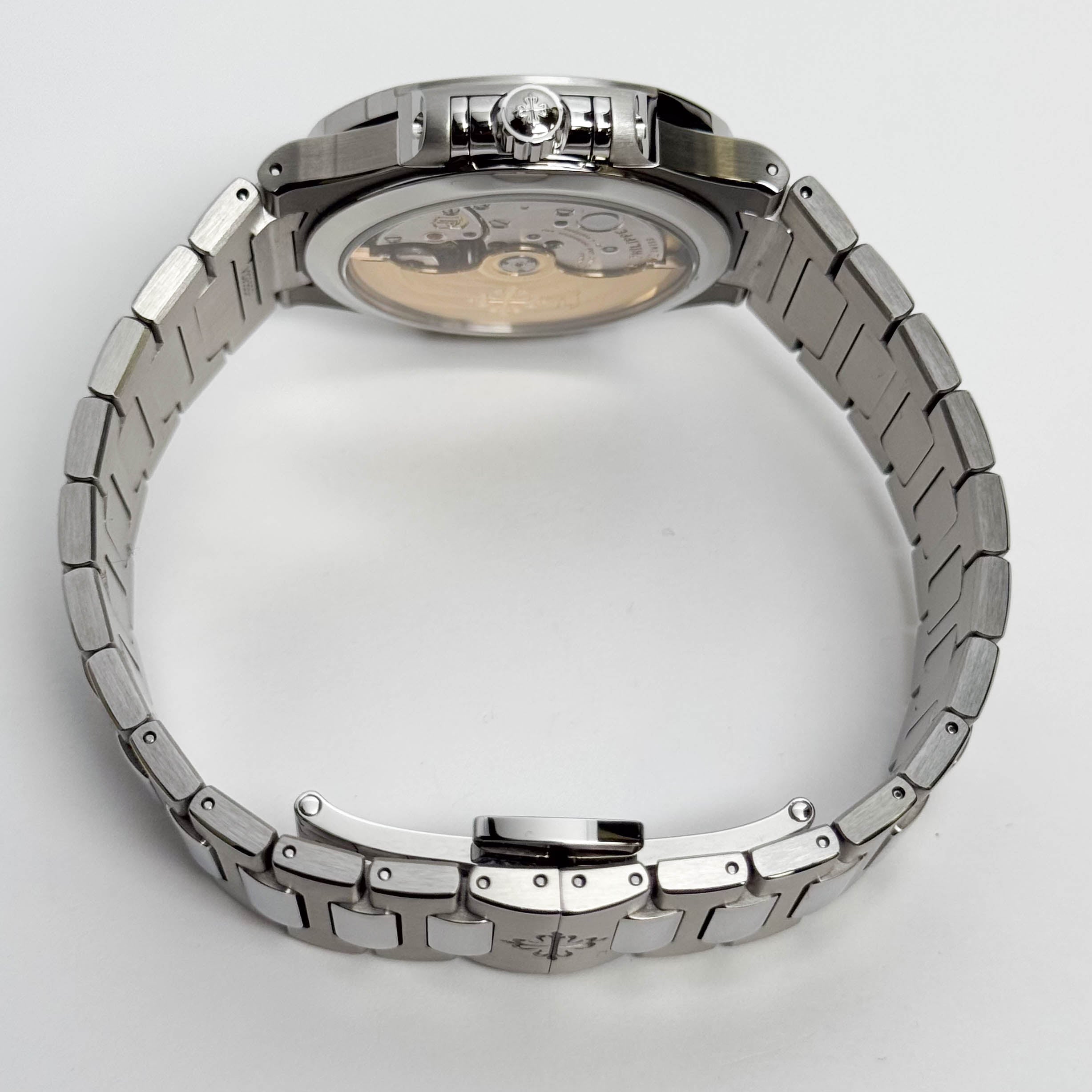 Patek Philippe Nautilus 35.20mm Grey Dial Watch Ref# 7118/1A-011