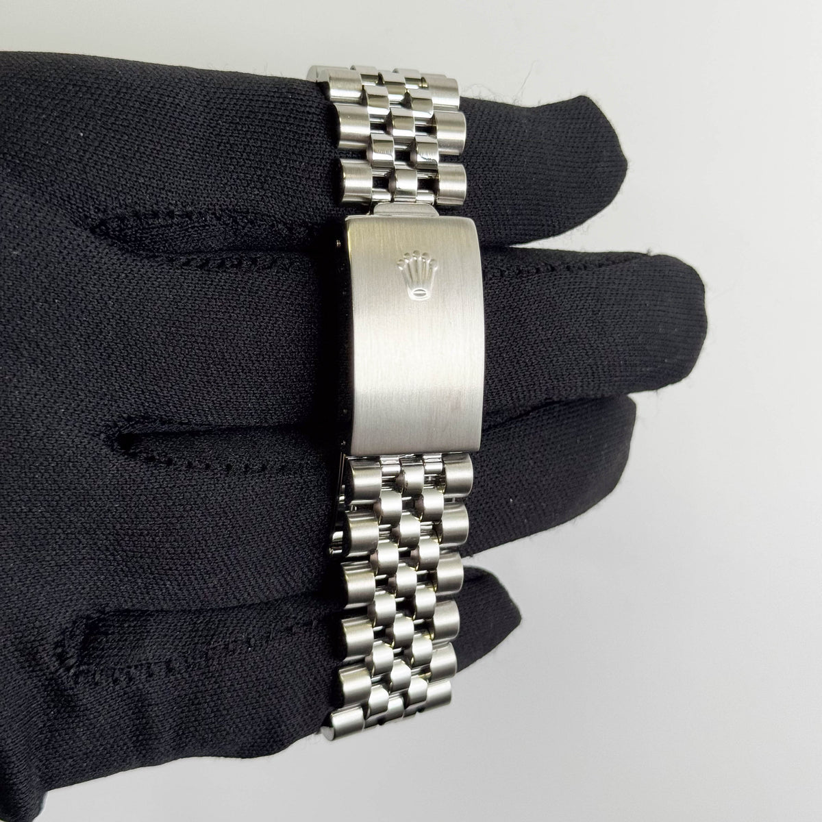Rolex Datejust 36mm MOP Dial Watch Ref# 16220
