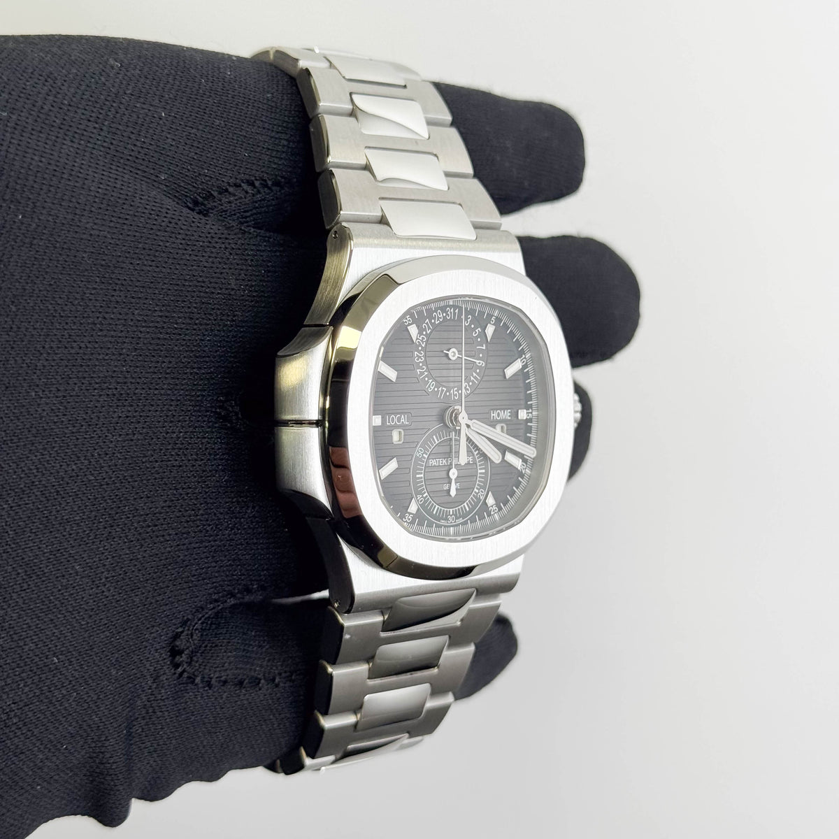 Patek Philippe Nautilus 40.5mm Grey Dial Watch Ref# 5990/1A-001