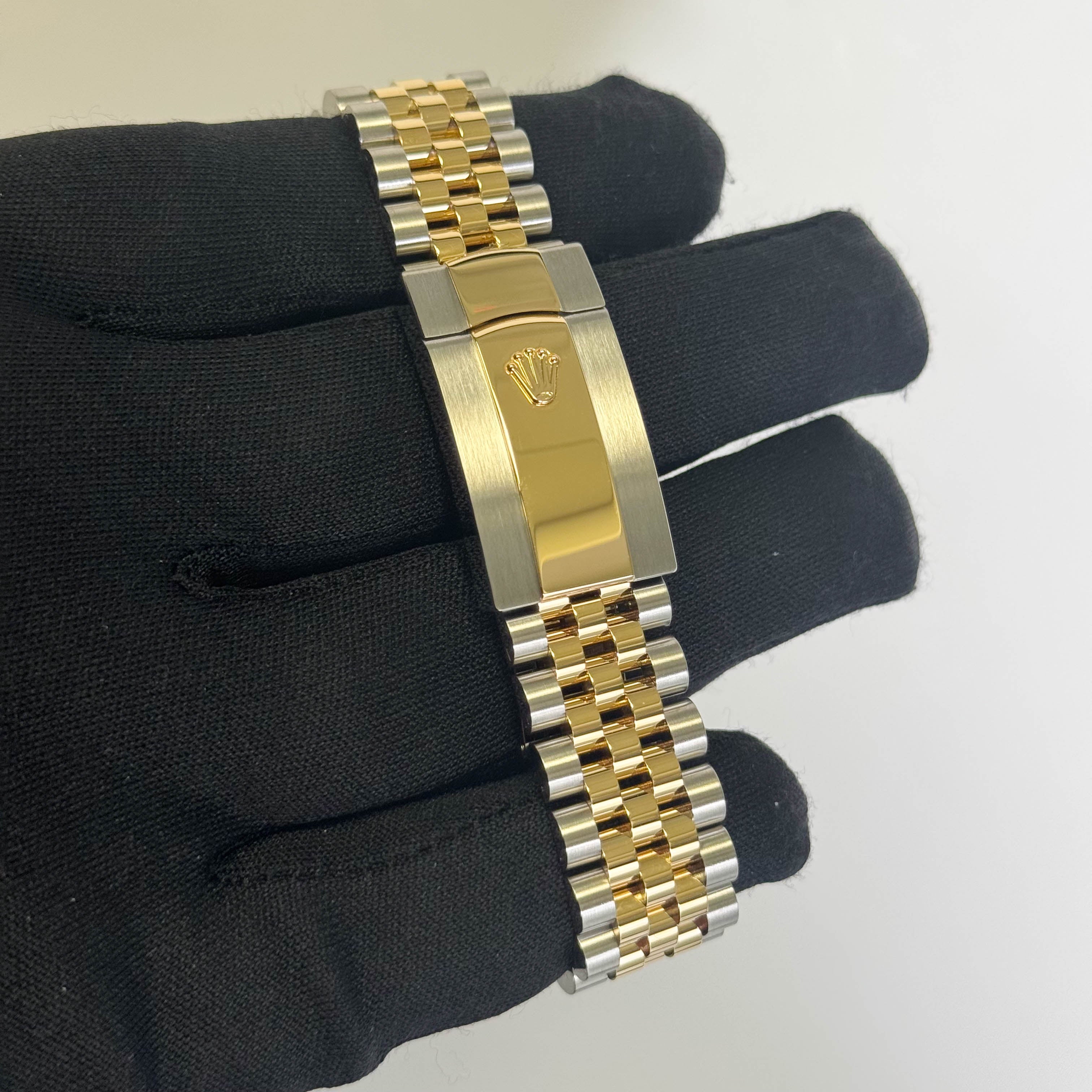 Rolex Datejust 36mm White Dial Watch Ref# 126233