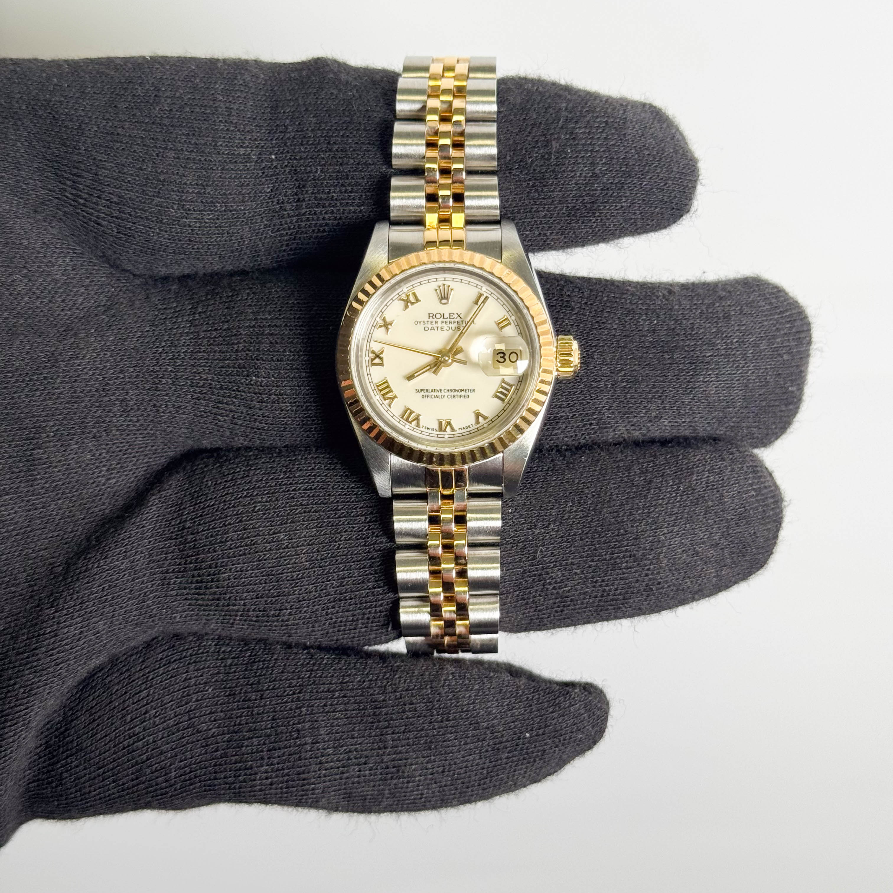Rolex Datejust 26mm Ivory Dial Watch Ref# 69173