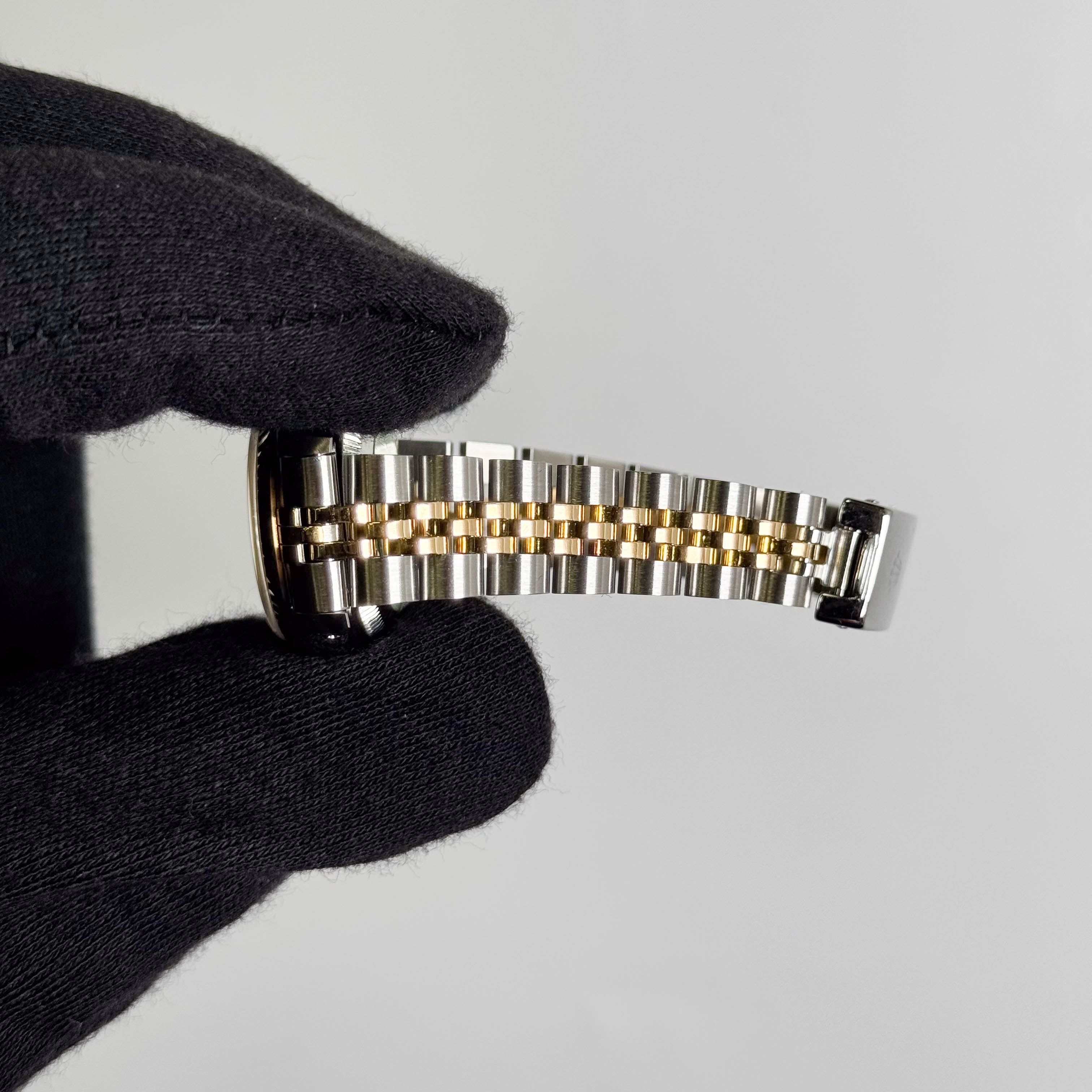 Rolex Datejust 26mm Champagne Dial Watch Ref# 69173