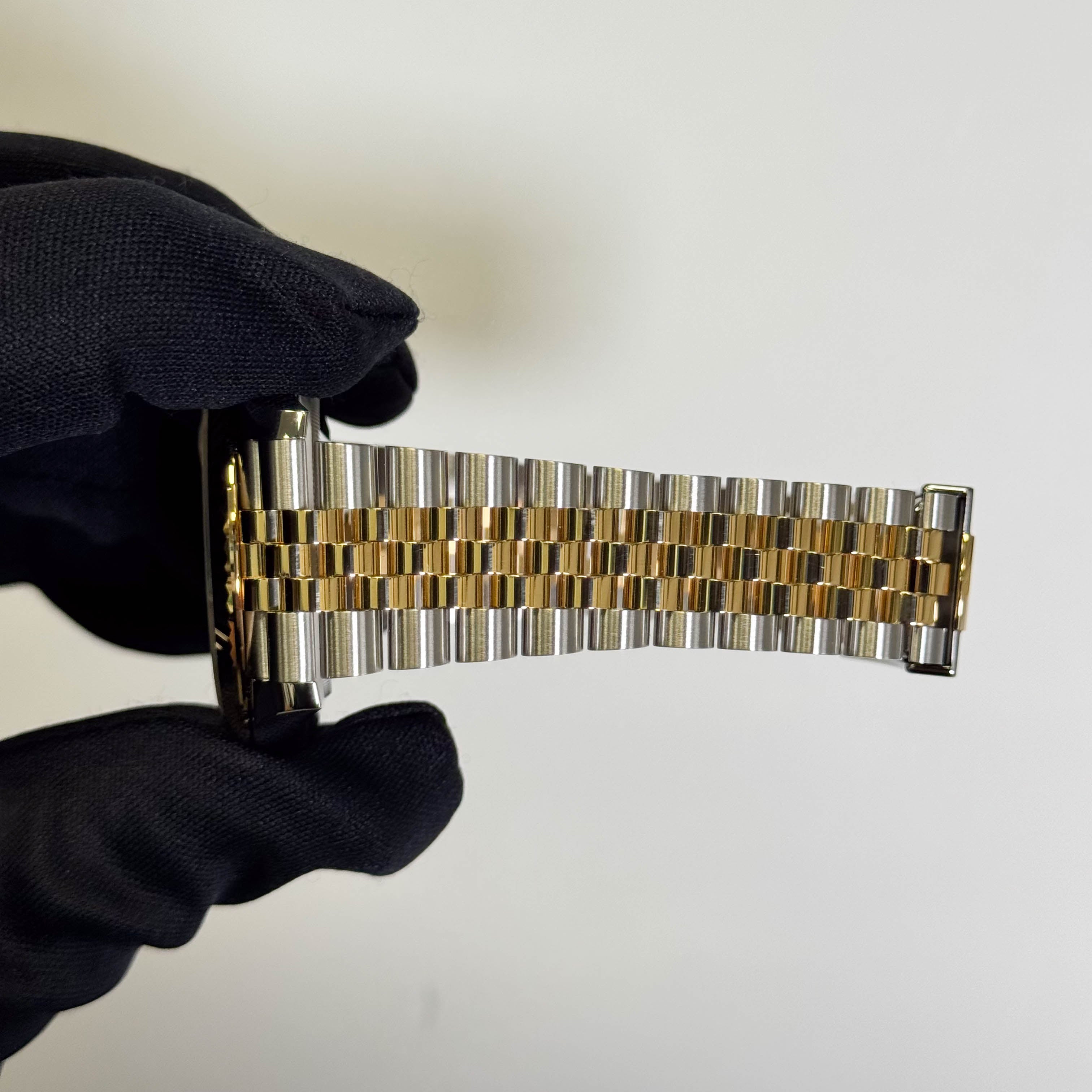 Rolex Datejust 41mm Silver Dial Watch Ref# 126333