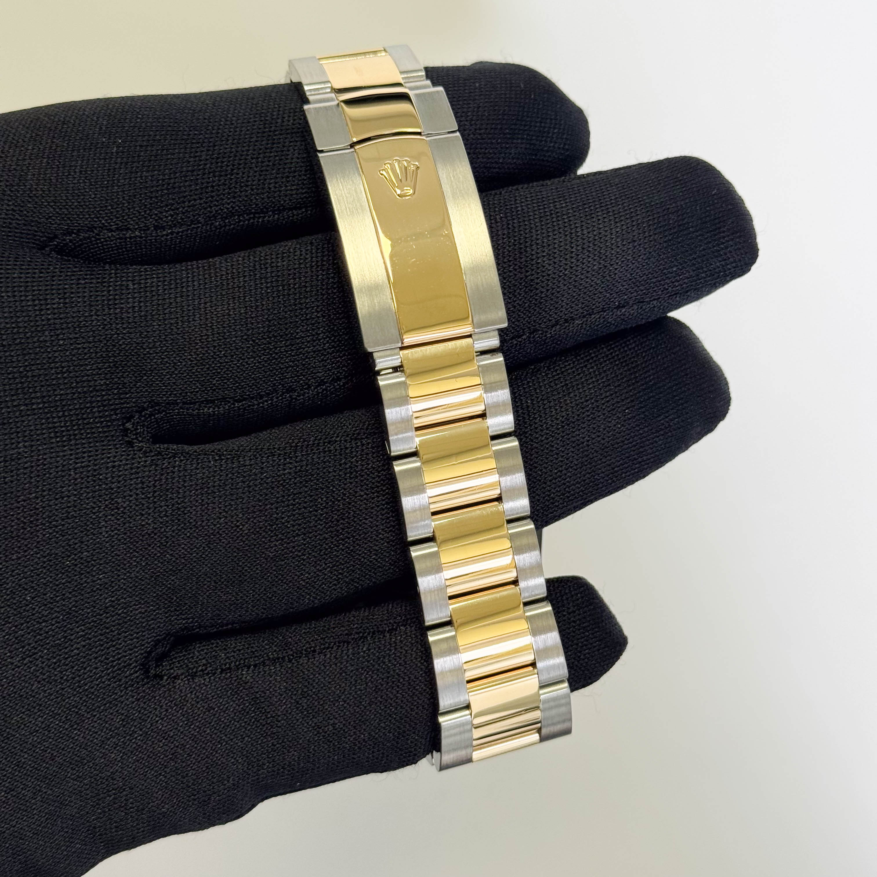 Rolex Datejust 36mm Black Dial Watch Ref# 116233 - Happy Jewelers Fine Jewelry Lifetime Warranty