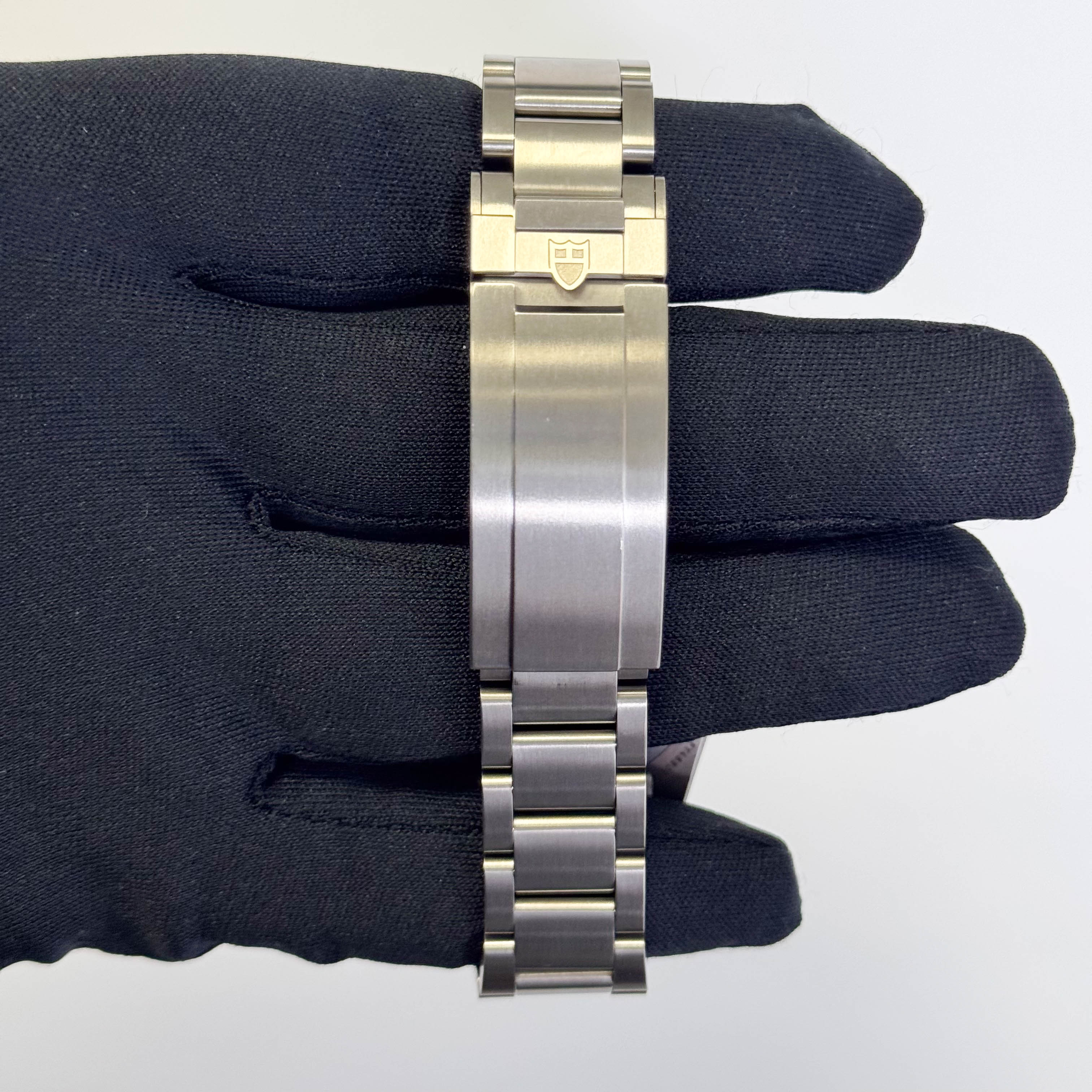 Tudor Pelagos 39mm Black Dial Watch Ref# 25407N - Happy Jewelers Fine Jewelry Lifetime Warranty