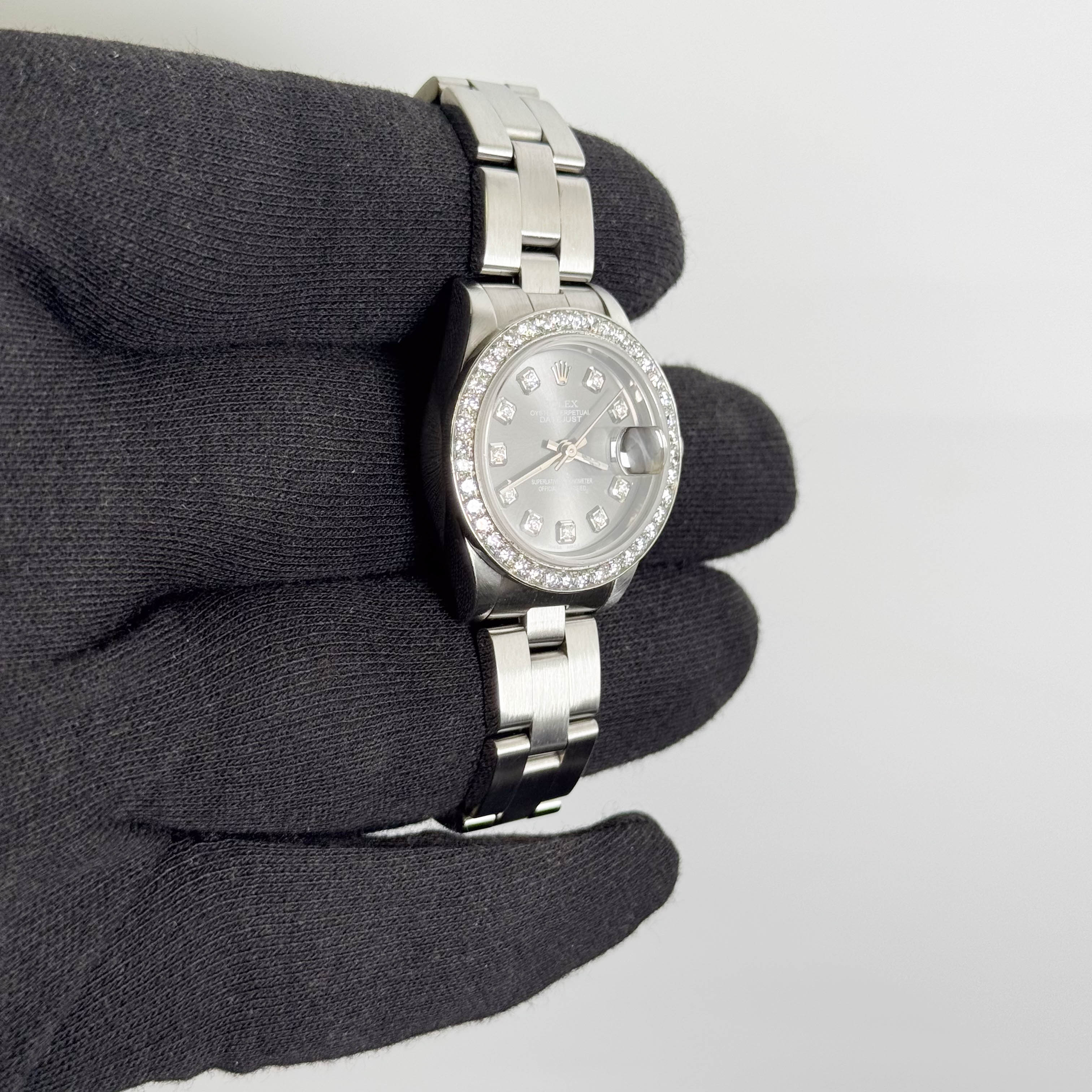 Rolex Oyster Perpetual 26mm Silver Dial Watch Ref# 69190