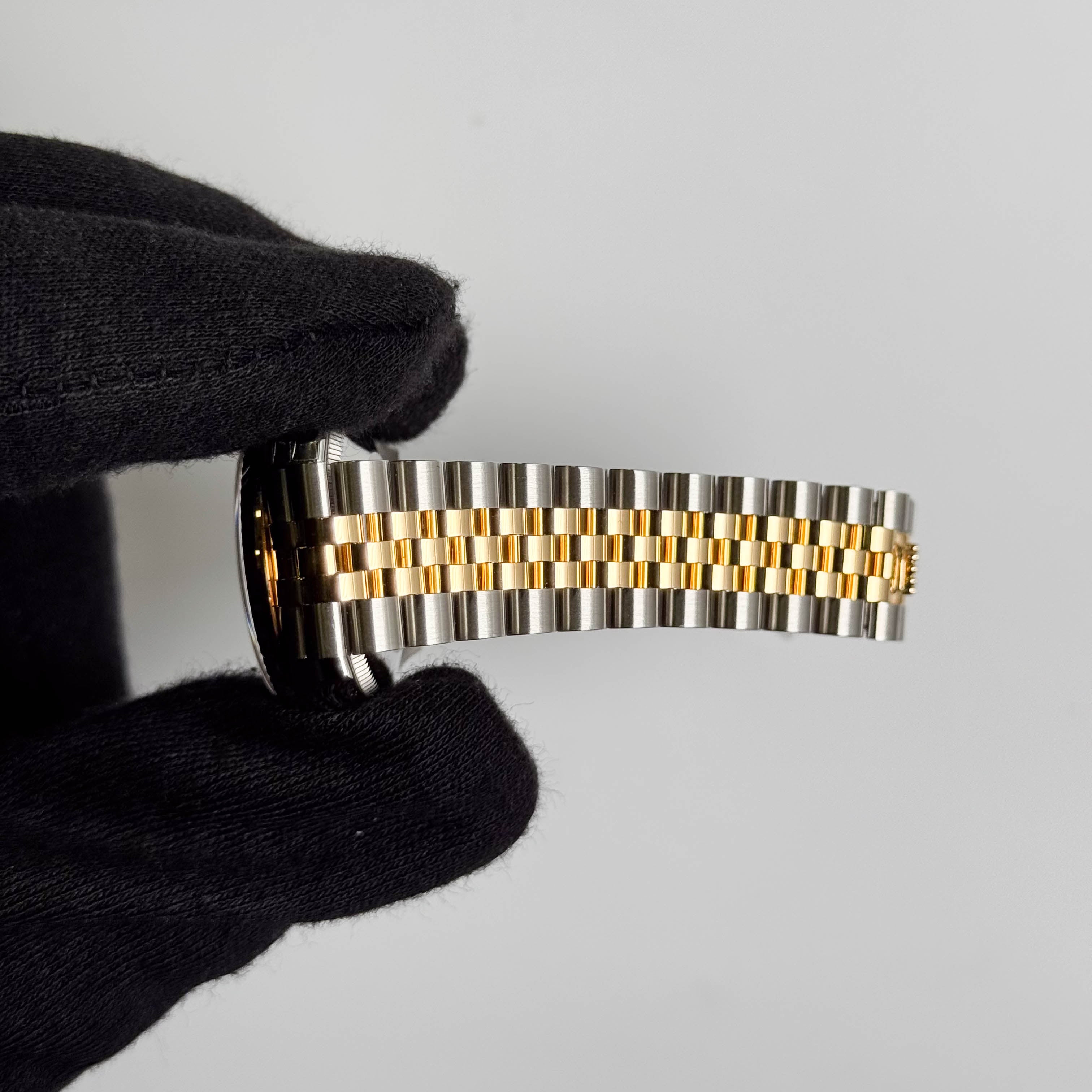 Rolex Datejust 31mm Champagne Dial Watch Ref# 278273