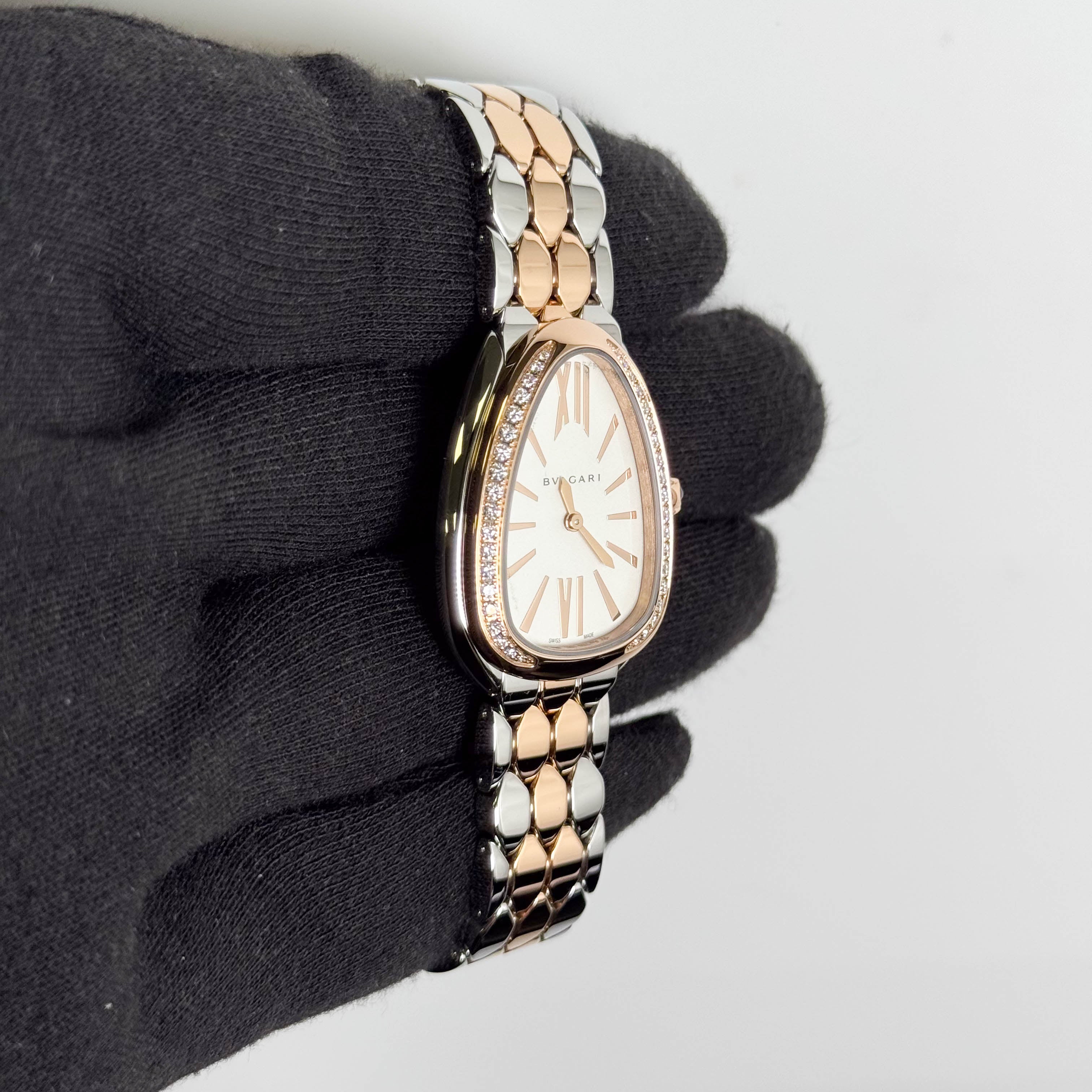 Bvlgari Serpenti Seduttor 34mm White Dial Watch Ref# 104058