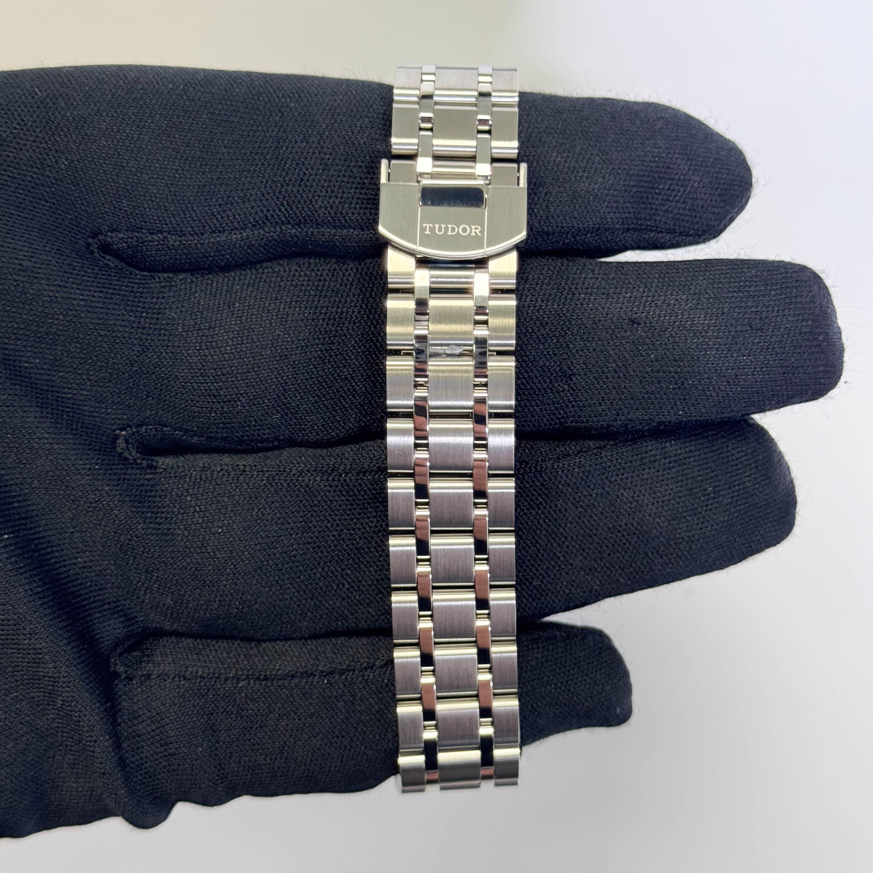 Tudor Royal 34mm Silver Dial Watch Ref# 28400