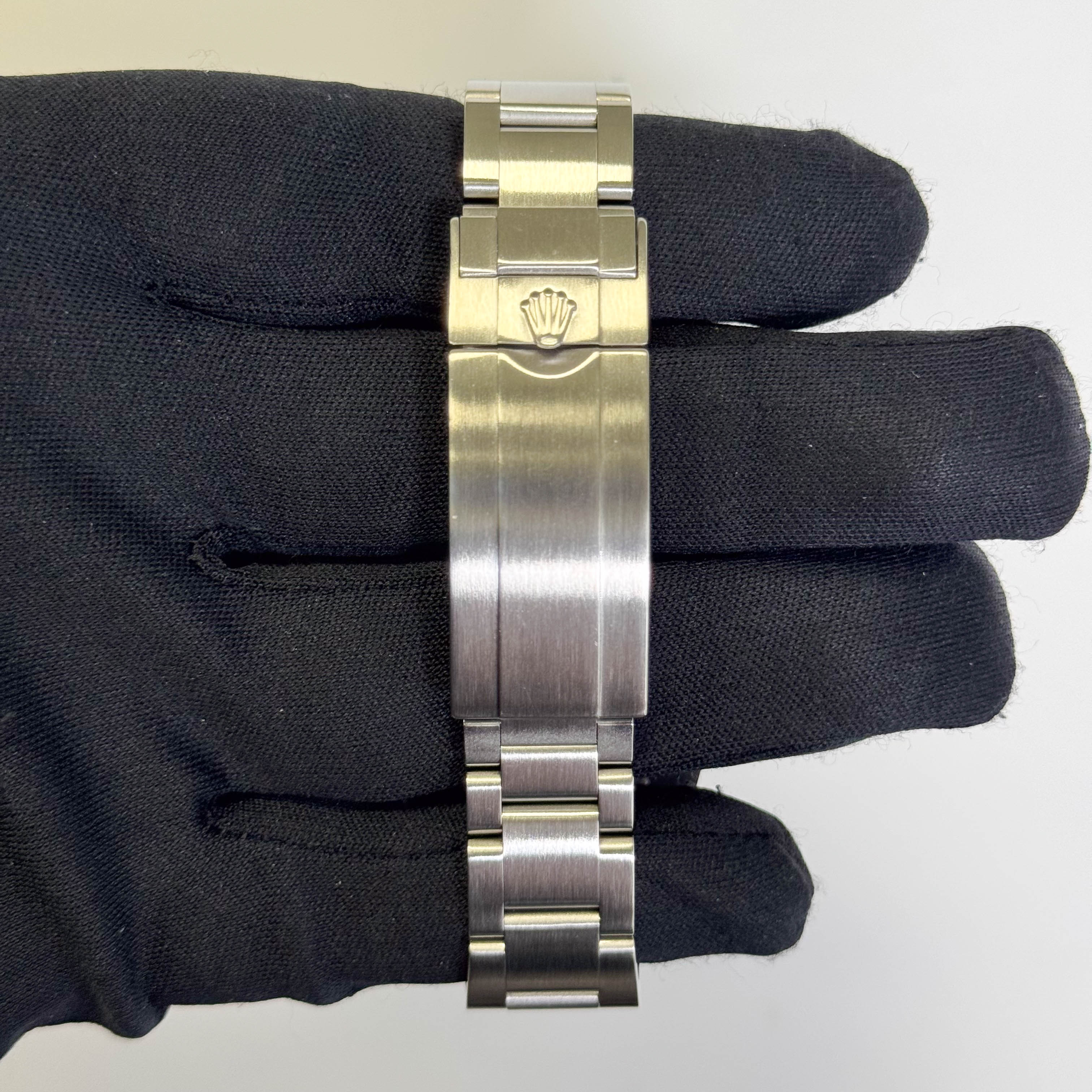 Rolex Submariner 40mm Green Dial Watch Ref# 116610LV - Happy Jewelers Fine Jewelry Lifetime Warranty