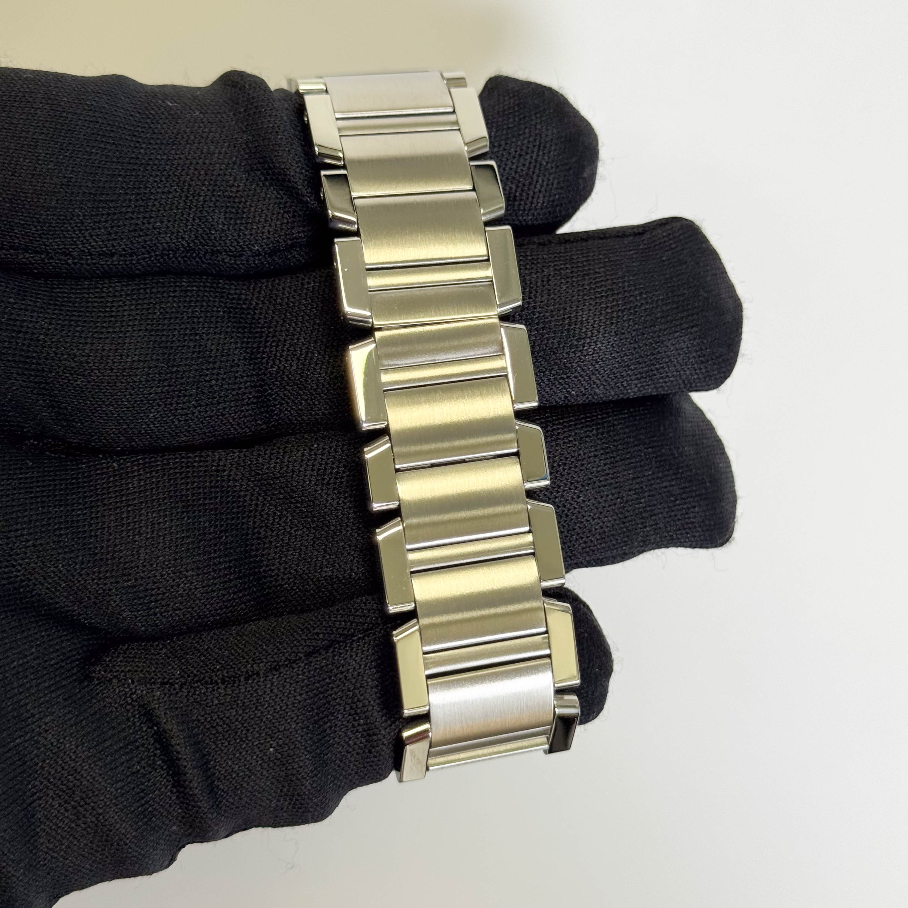 Cartier Tank 28mm White Dial Watch Ref# W51002Q3