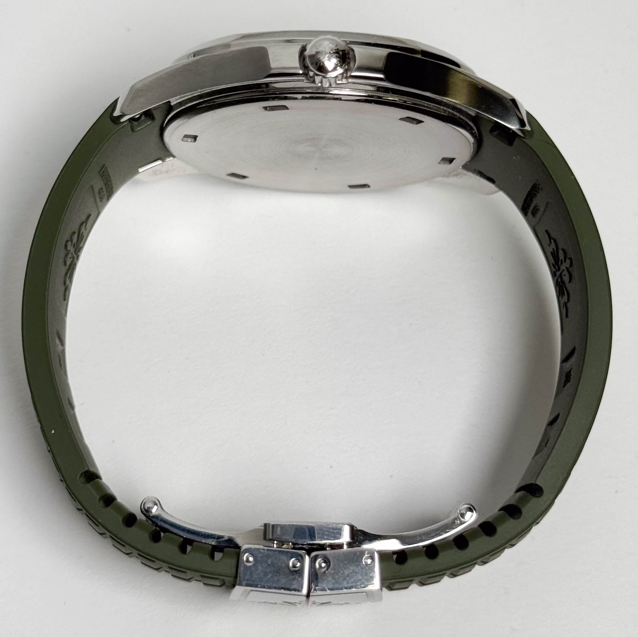 Patek Philippe Aquanaut 38.8mm Green Dial Watch Ref# 5267/200A-011