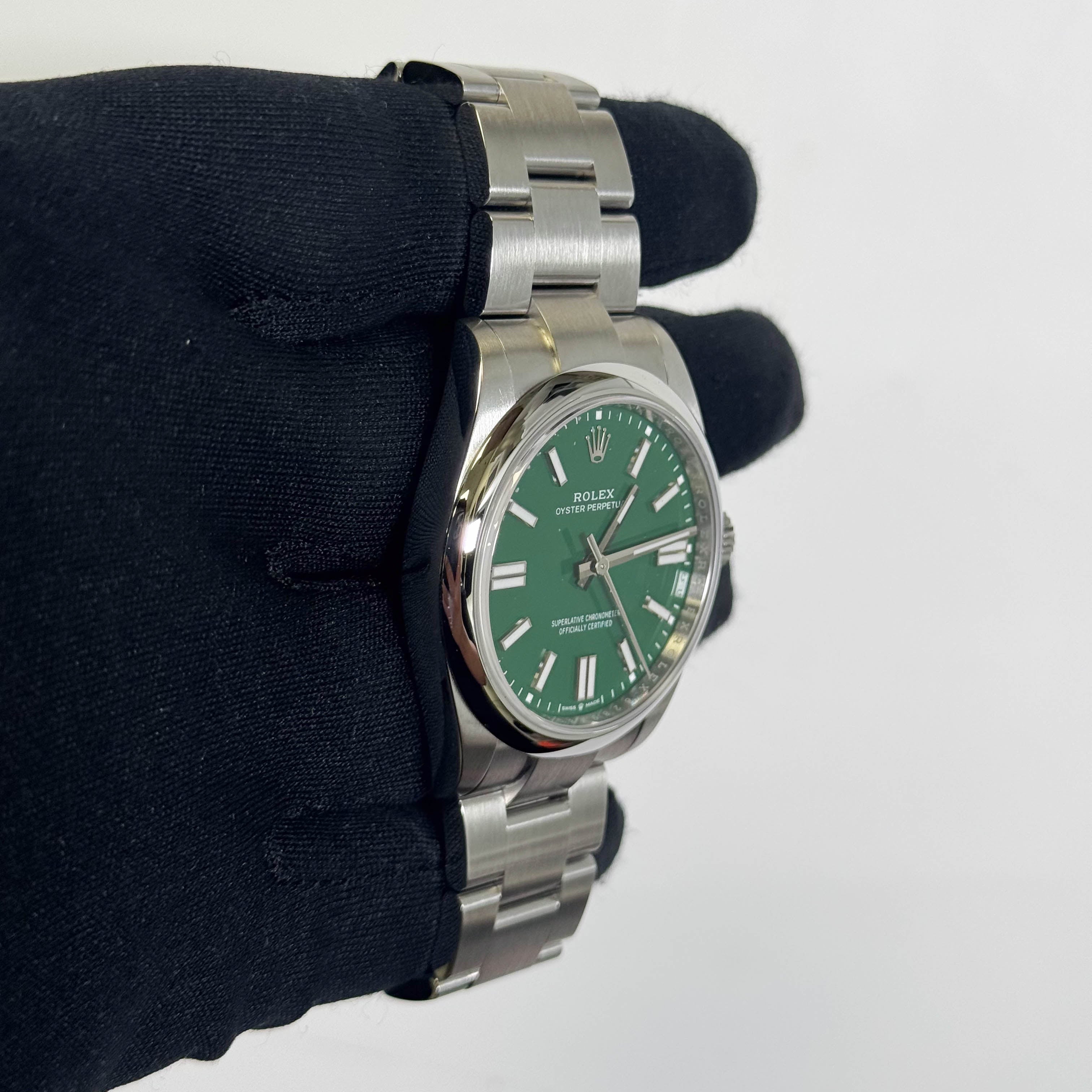 Rolex Oyster Perpetual 41mm Green Dial Watch Ref# 134300 - Happy Jewelers Fine Jewelry Lifetime Warranty