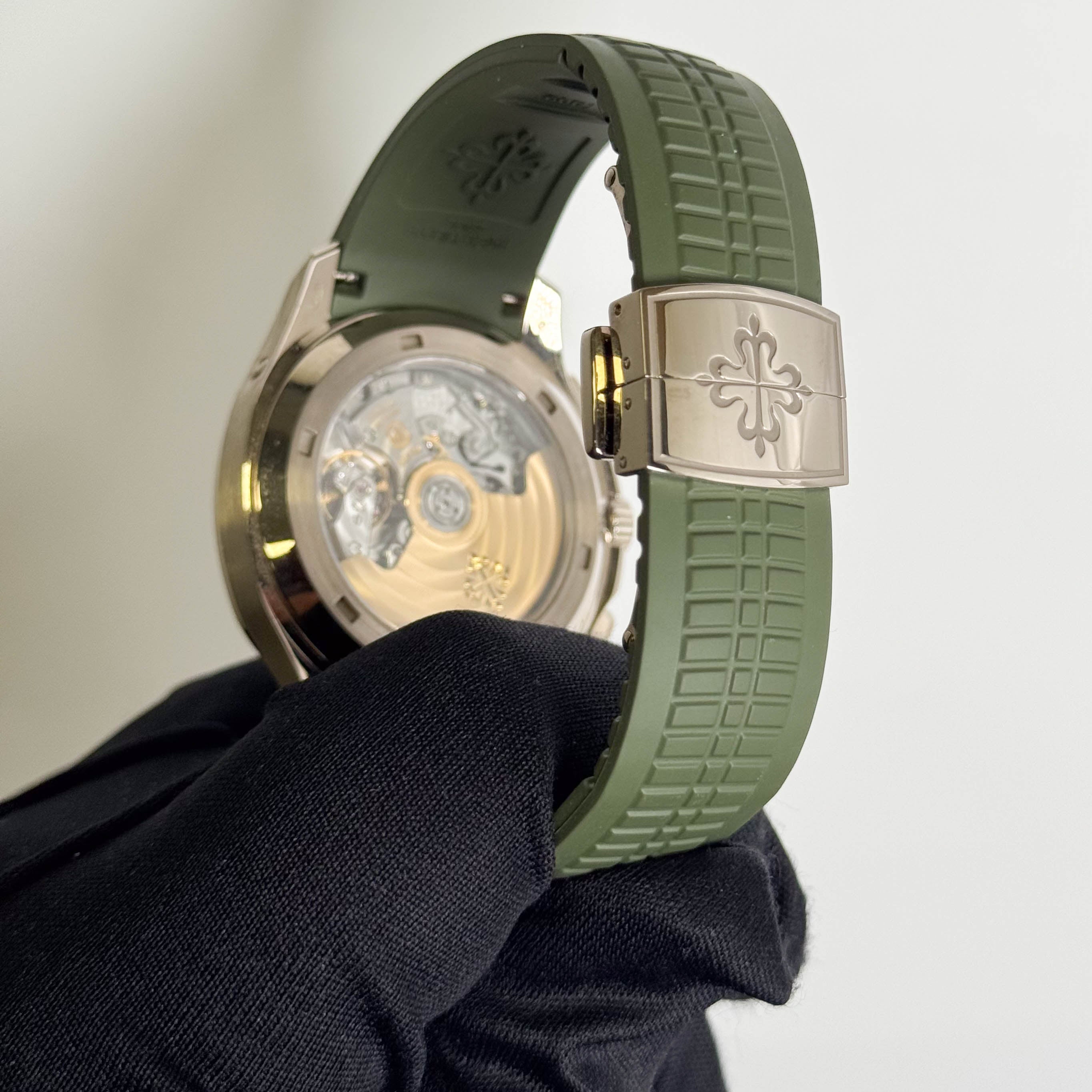 Patek Philippe Aquanaut 42mm Green Dial Watch Ref# 5968G-010 - Happy Jewelers Fine Jewelry Lifetime Warranty