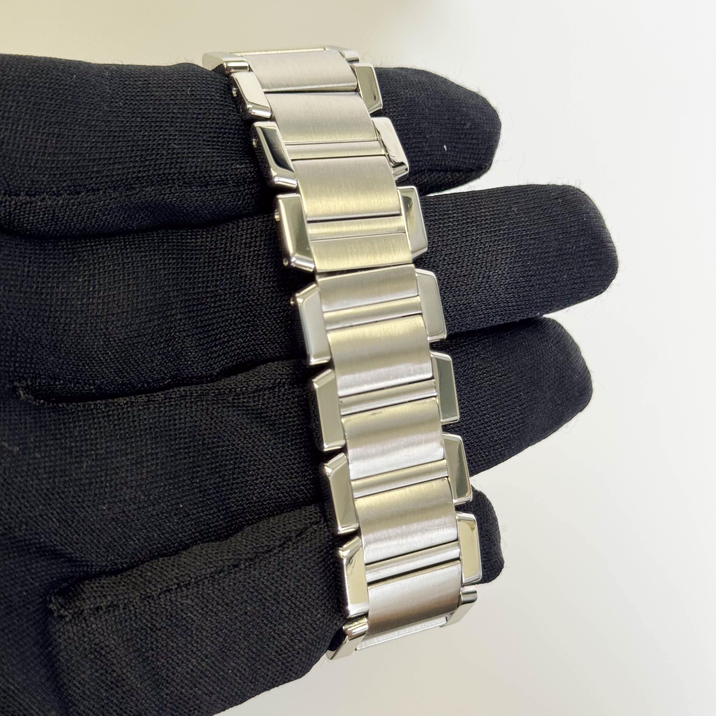 Cartier Tank 28mm White Dial Watch Ref# W51002Q3