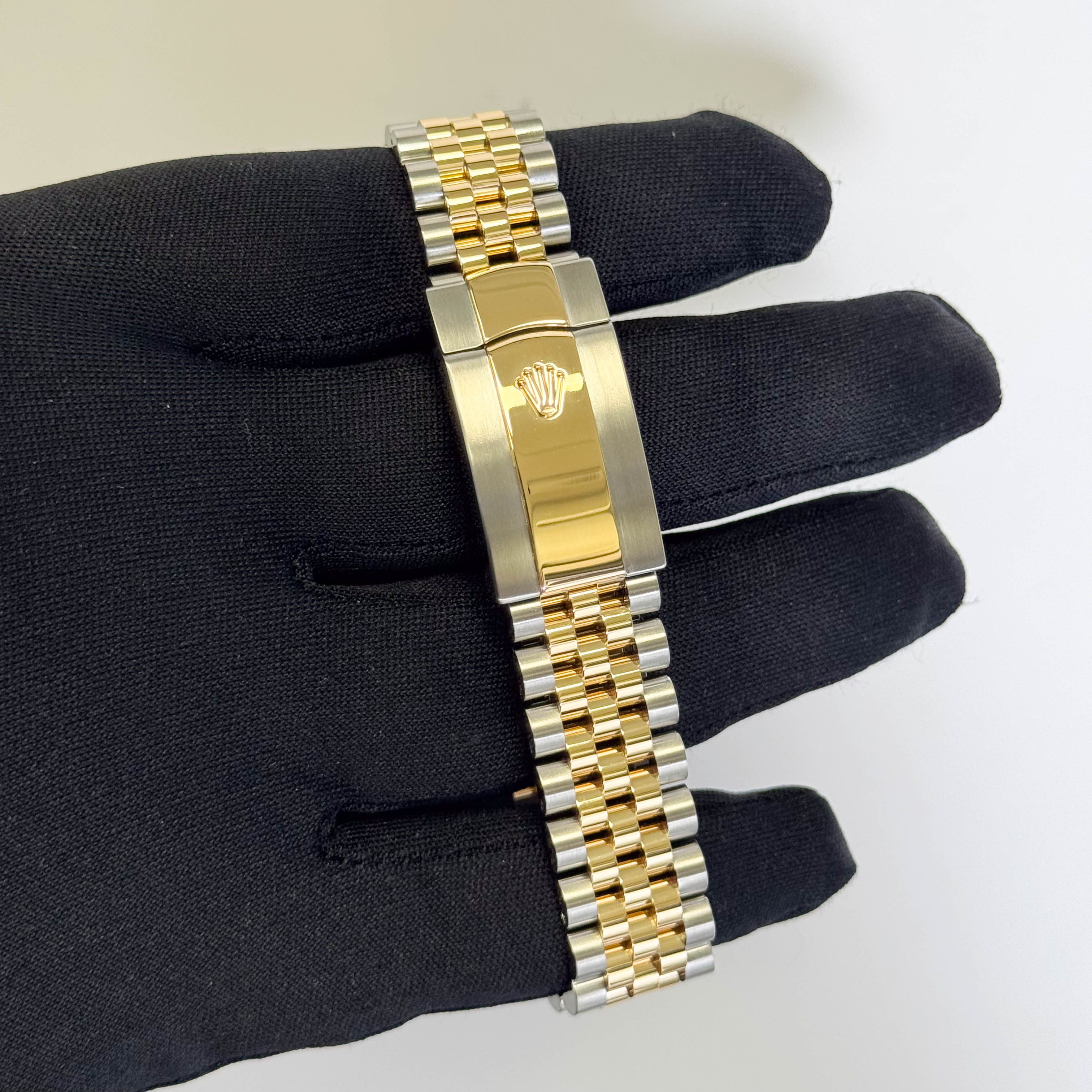 Rolex Datejust 41mm Black Dial Watch Ref# 126333 - Happy Jewelers Fine Jewelry Lifetime Warranty