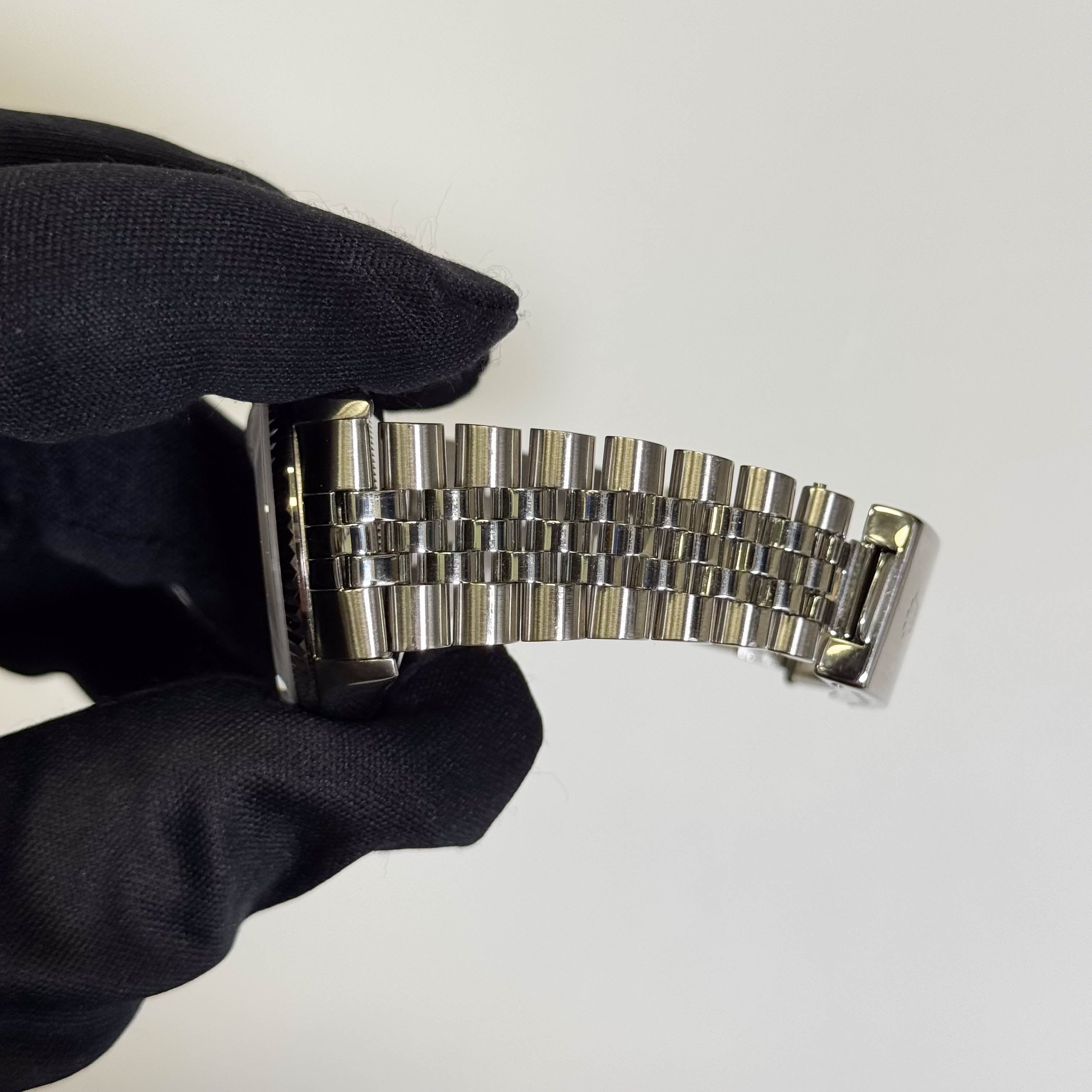 Rolex Datejust 36mm Silver Dial Watch Ref# 16234 - Happy Jewelers Fine Jewelry Lifetime Warranty