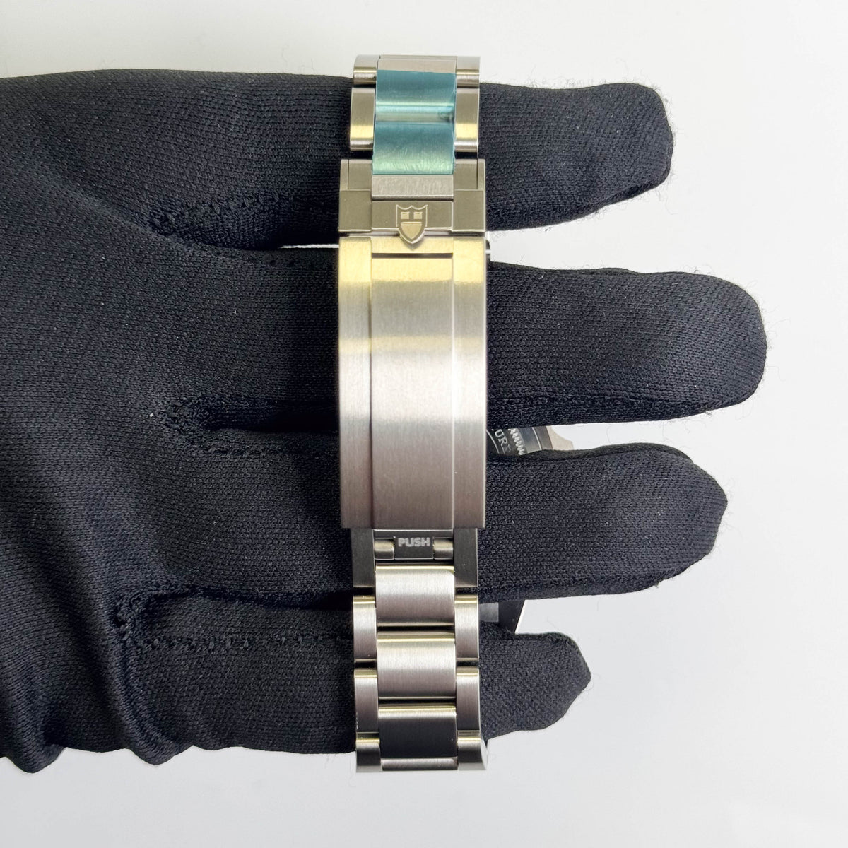 Tudor Pelagos 39mm Black Dial Watch Ref# 25407N