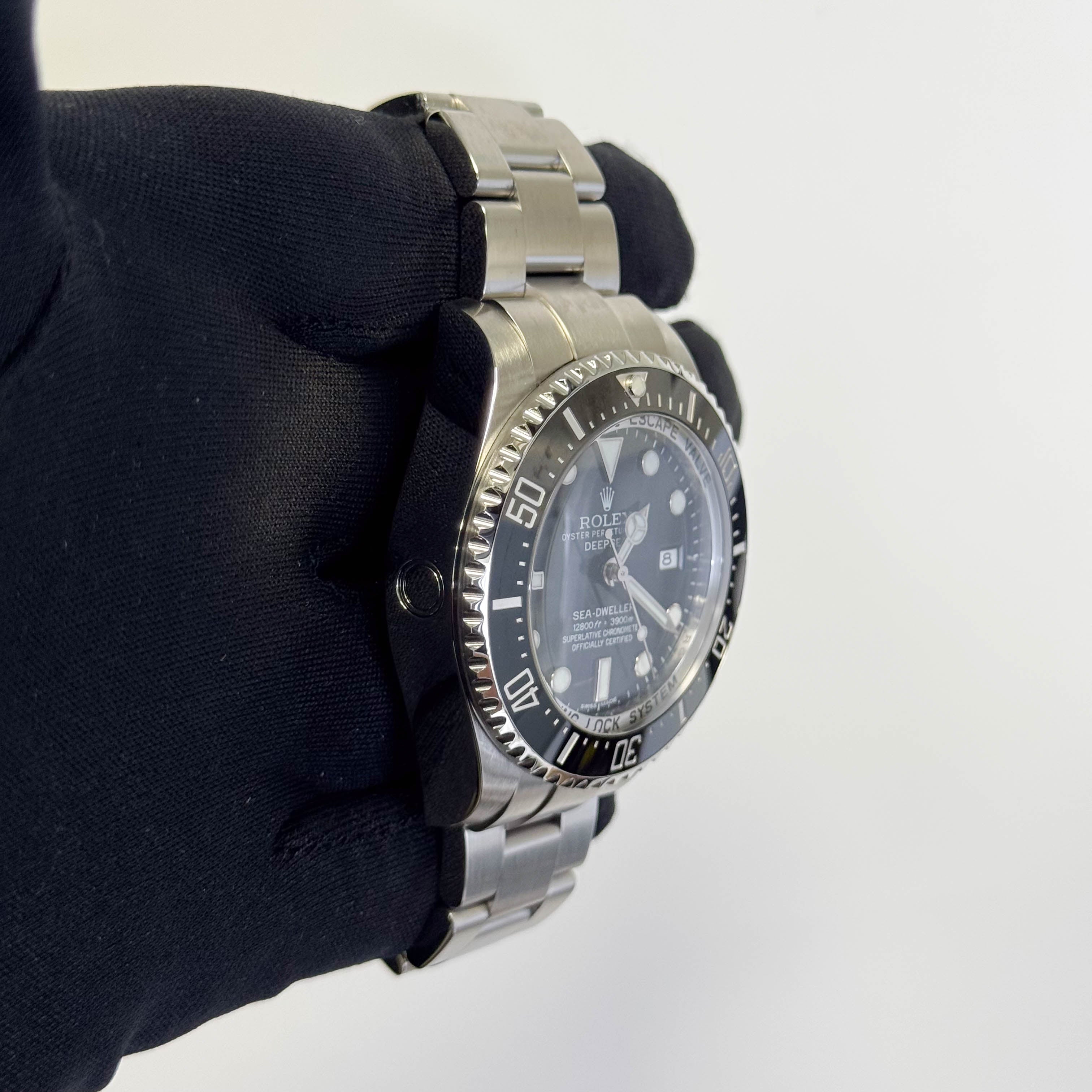 Rolex Sea-Dweller 44mm Black Dial Watch Ref# 116660 - Happy Jewelers Fine Jewelry Lifetime Warranty