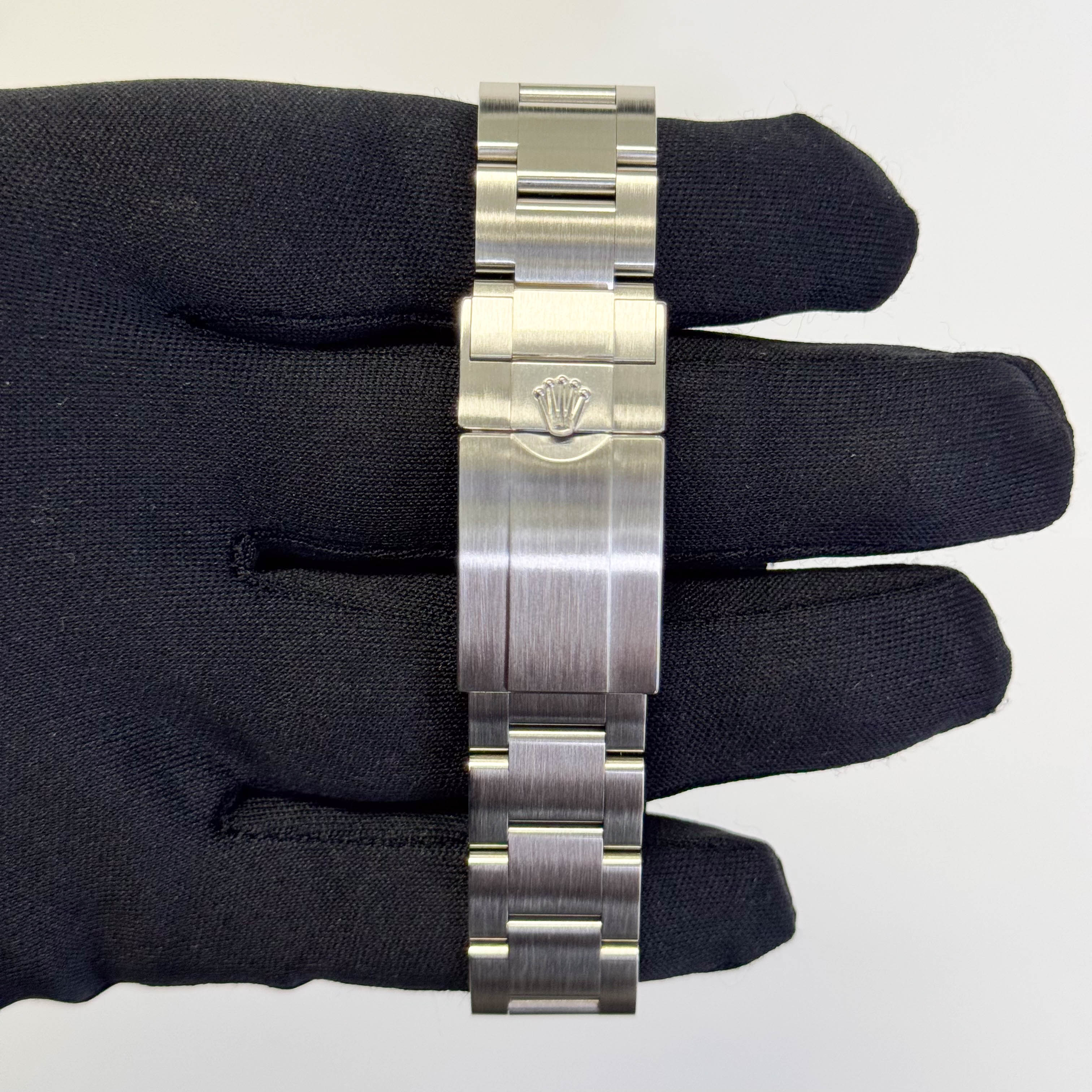 Rolex Air-King 40mm Black Dial Watch Ref# 126900 - Happy Jewelers Fine Jewelry Lifetime Warranty