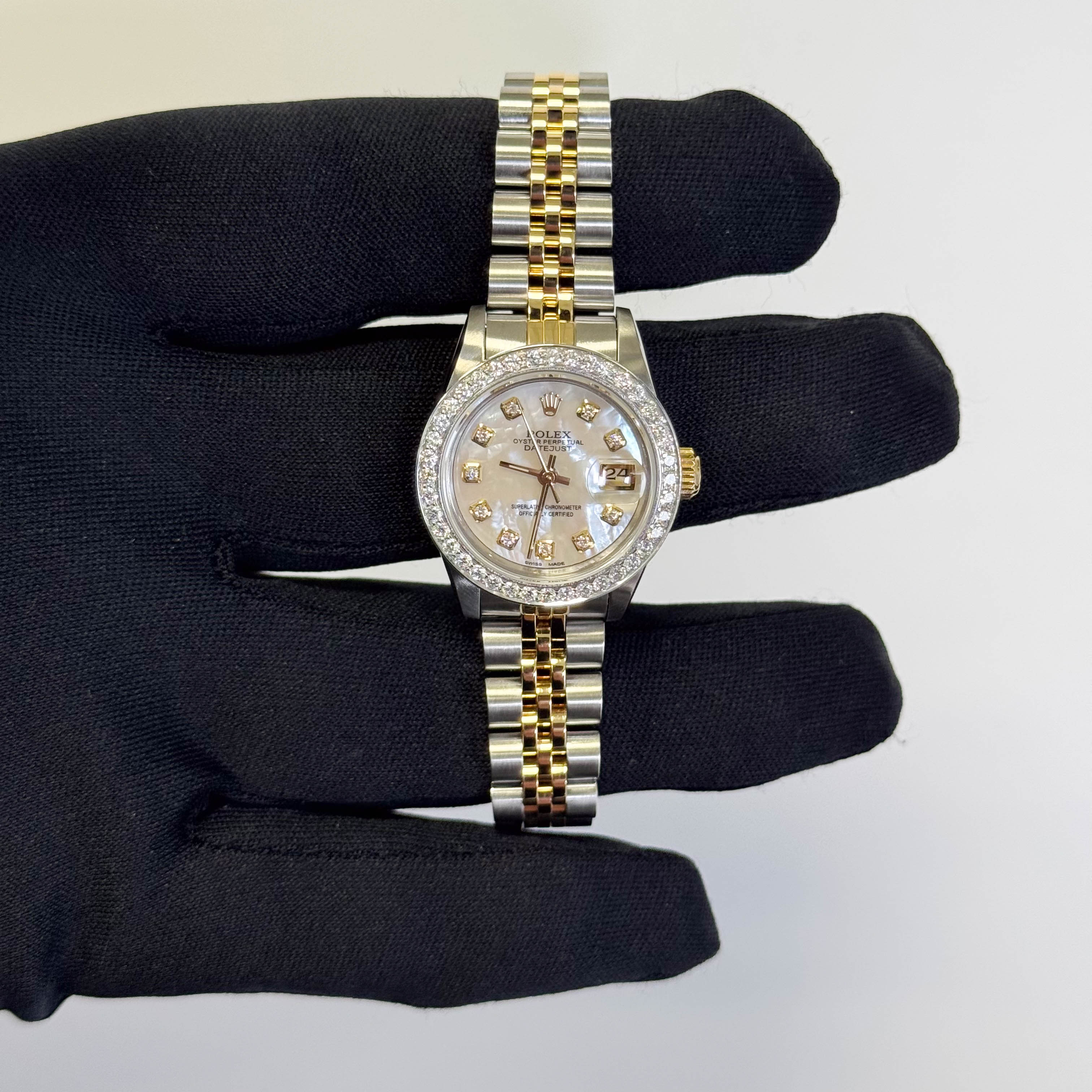 Rolex Datejust 26mm MOP Dial Watch Ref# 69173 - Happy Jewelers Fine Jewelry Lifetime Warranty