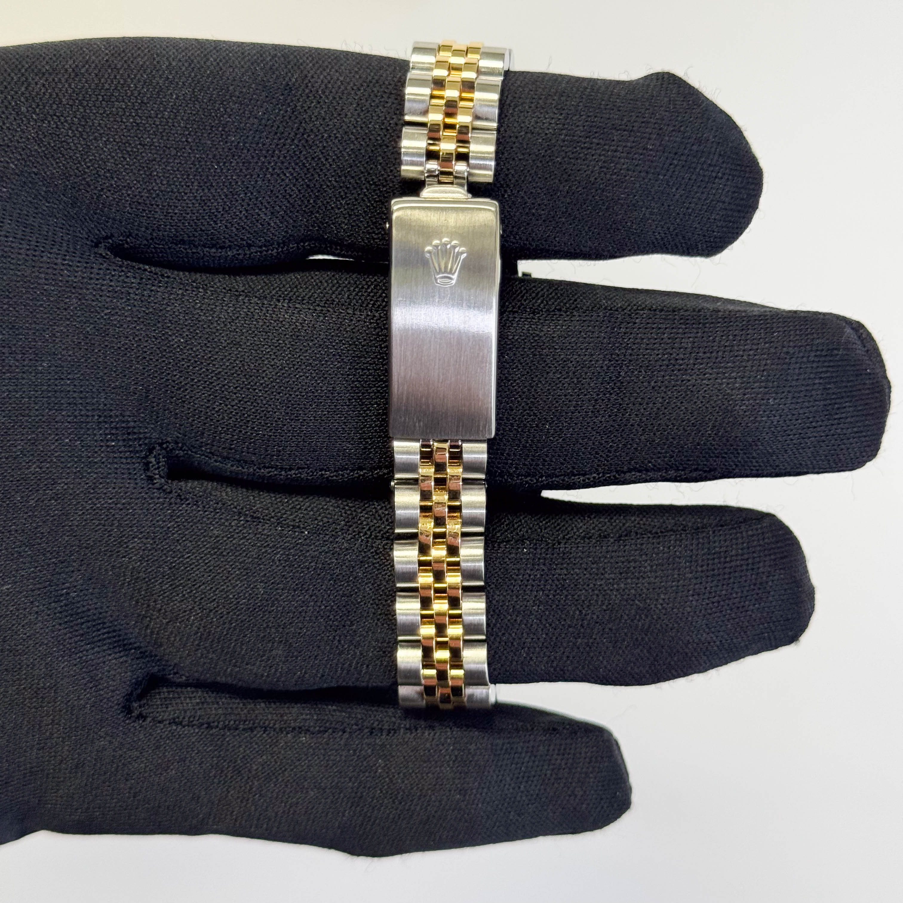 Rolex Datejust 26mm MOP Dial Watch Ref# 69173 - Happy Jewelers Fine Jewelry Lifetime Warranty