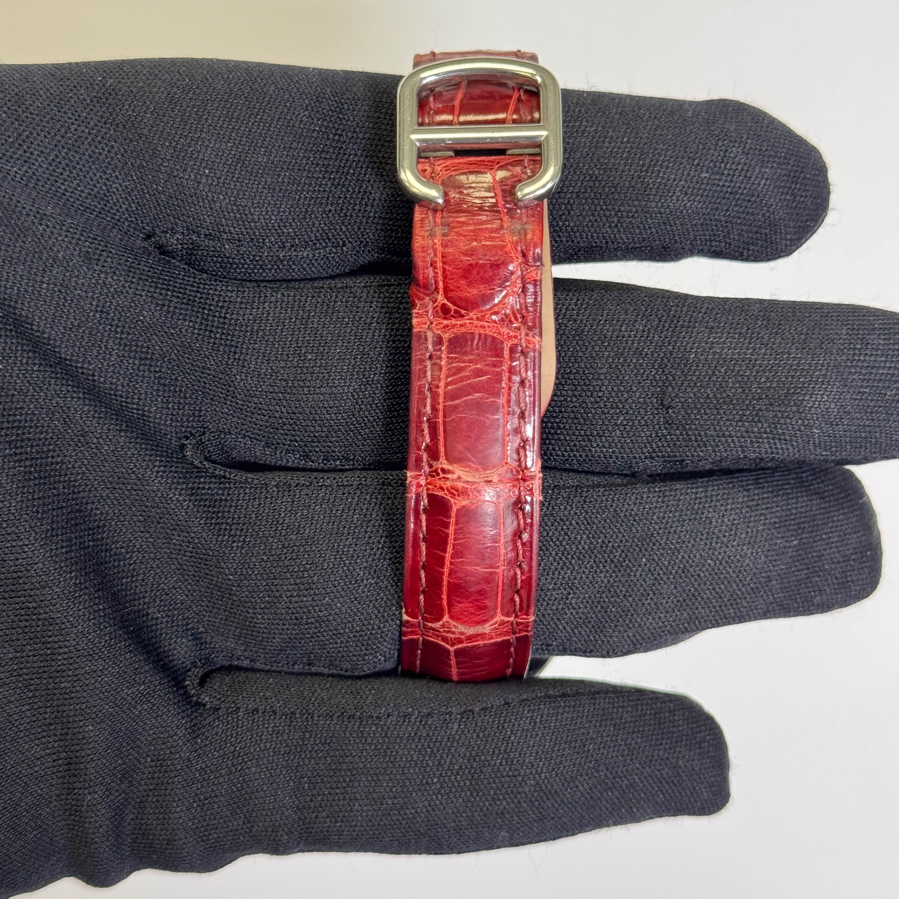 Cartier Cle De 31mm Silver Dial Watch Ref# WSCL0016