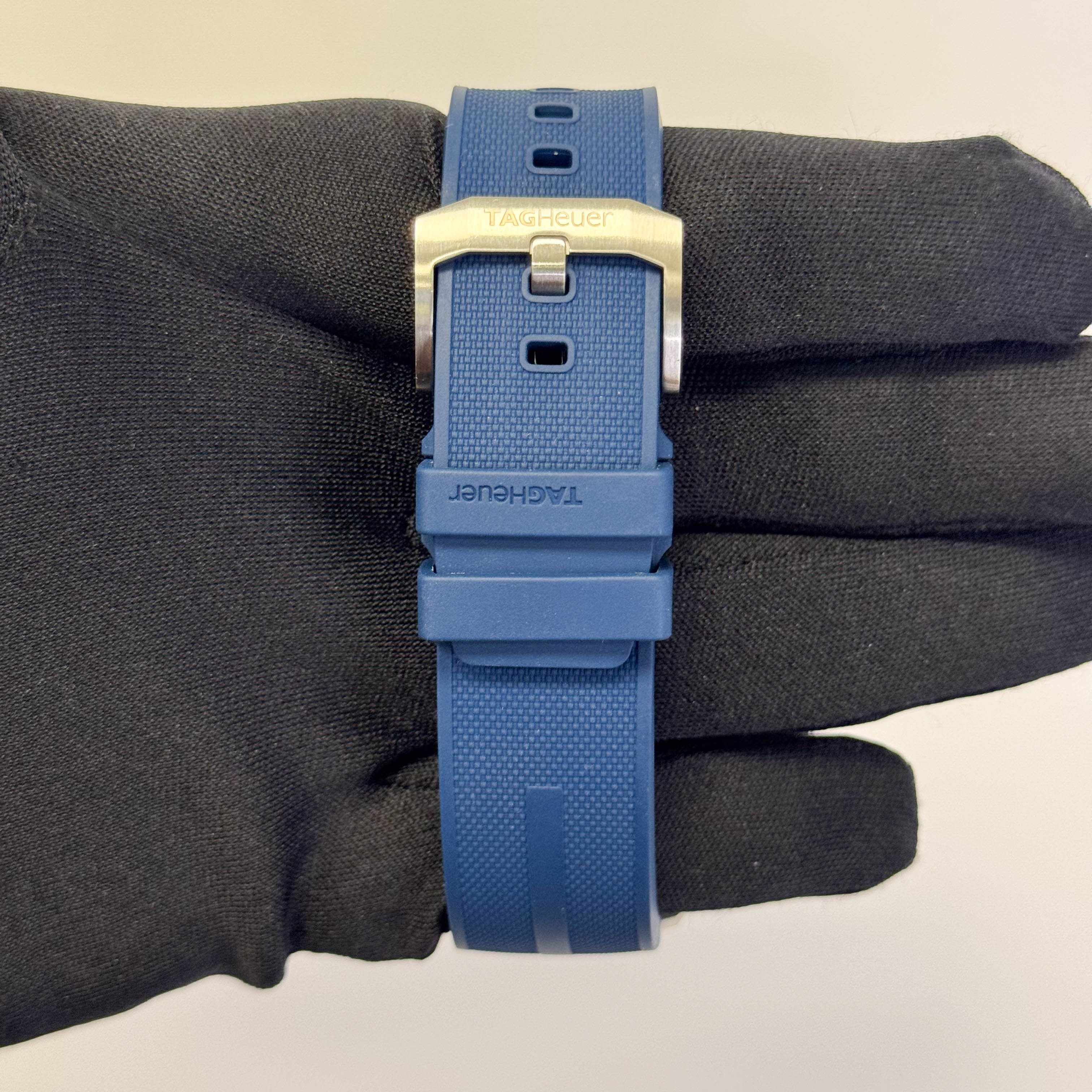Tag Heuer Formula One 43mm Blue Dial Watch Ref# CAZ101AV.FT8077 - Happy Jewelers Fine Jewelry Lifetime Warranty