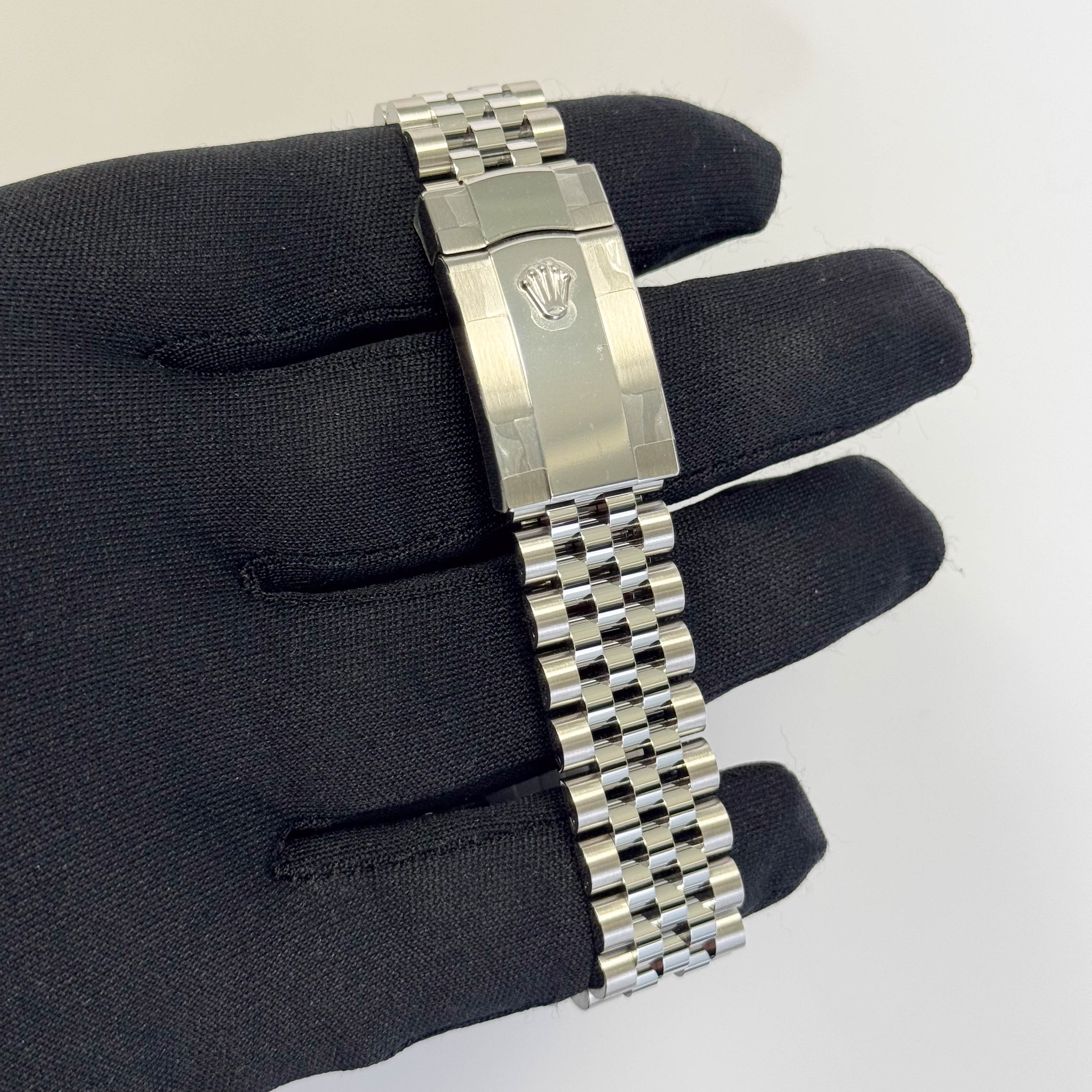 Rolex Datejust 41mm Blue Dial Watch Ref# 126334 - Happy Jewelers Fine Jewelry Lifetime Warranty