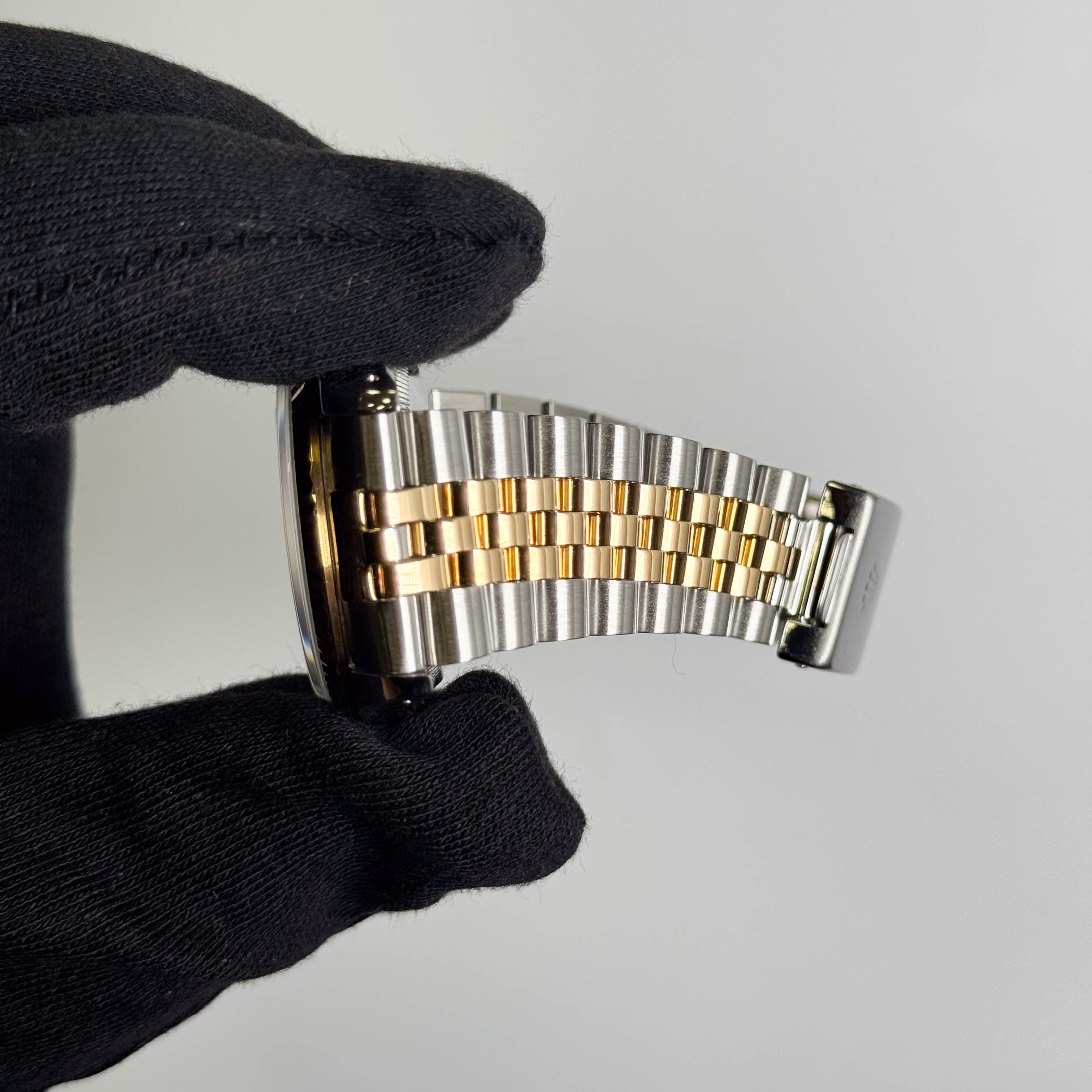 Rolex Datejust 36mm Champagne Dial Watch Ref# 16233