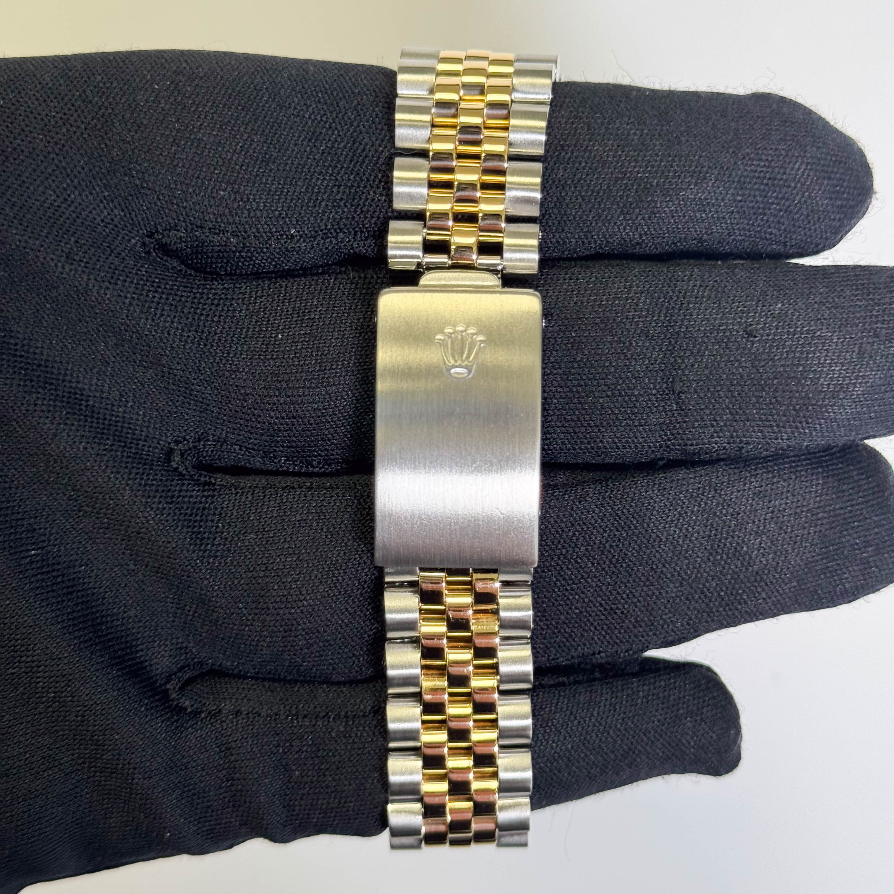 Rolex Datejust 36mm Silver Dial Watch Ref# 16233 - Happy Jewelers Fine Jewelry Lifetime Warranty