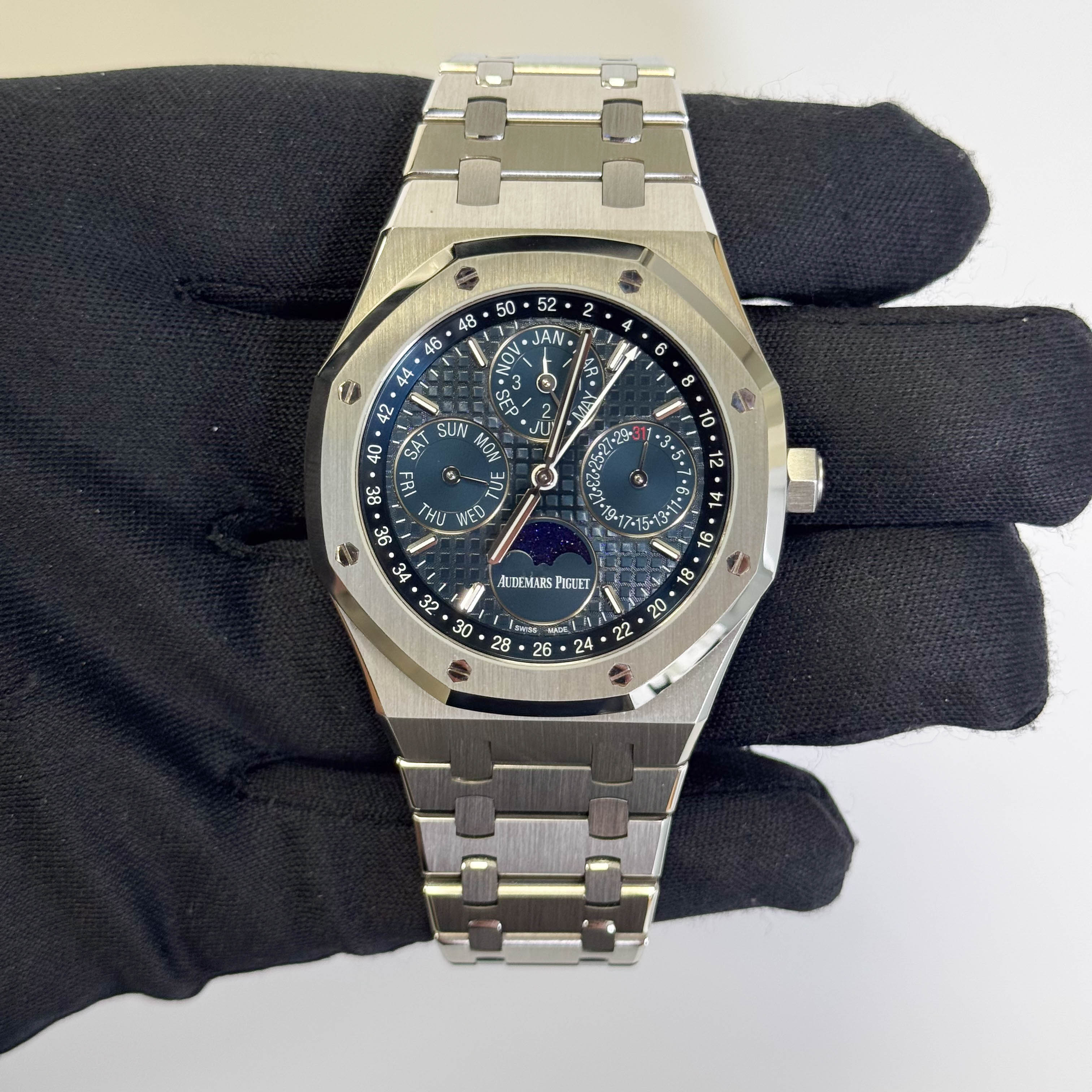 Audemars Piguet Royal Oak 41mm Blue Dial Watch Ref# 26574ST.OO.1220ST.03 - Happy Jewelers Fine Jewelry Lifetime Warranty