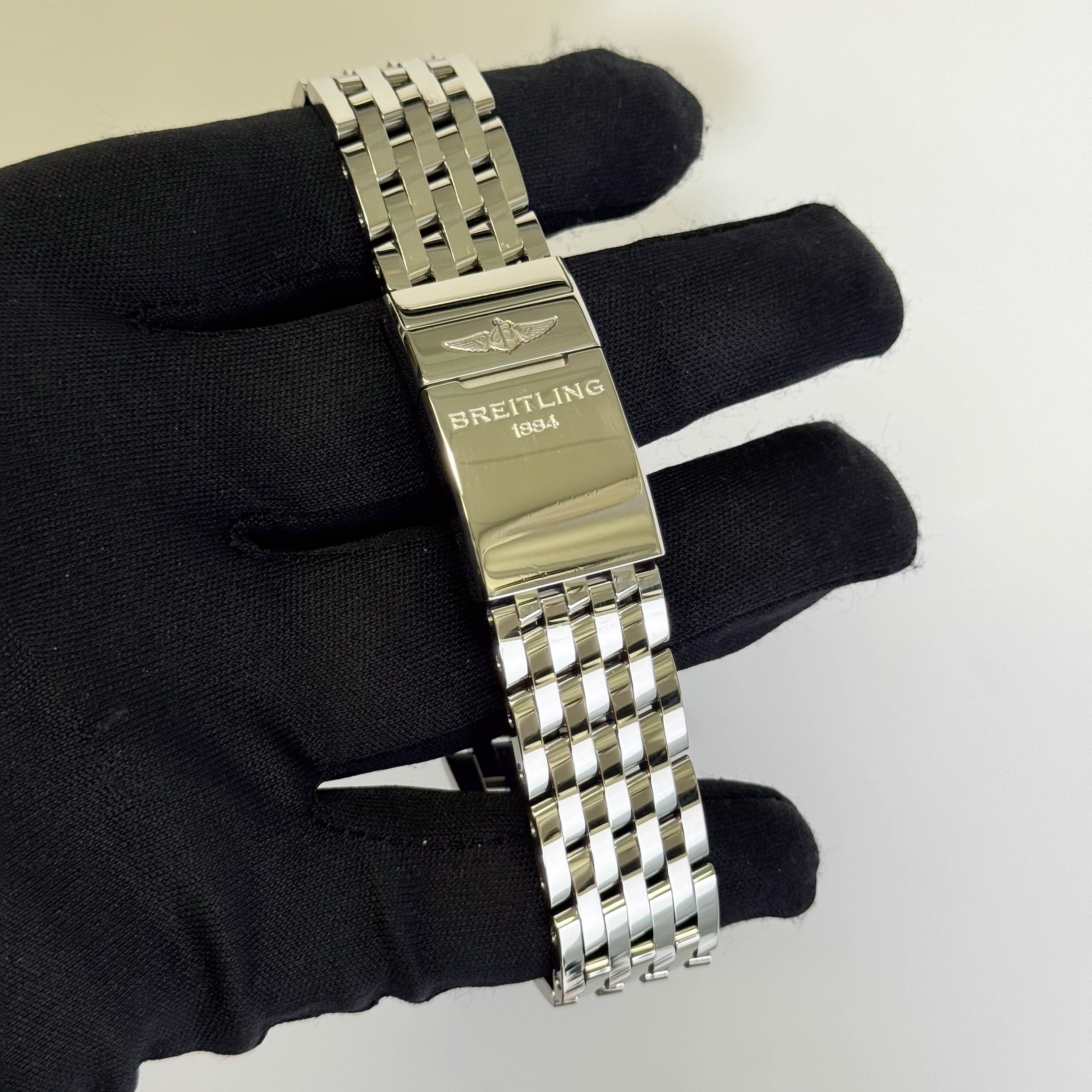 Breitling Navitimer 43mm Gray Dial Watch Ref# UB0121211F1A1 - Happy Jewelers Fine Jewelry Lifetime Warranty