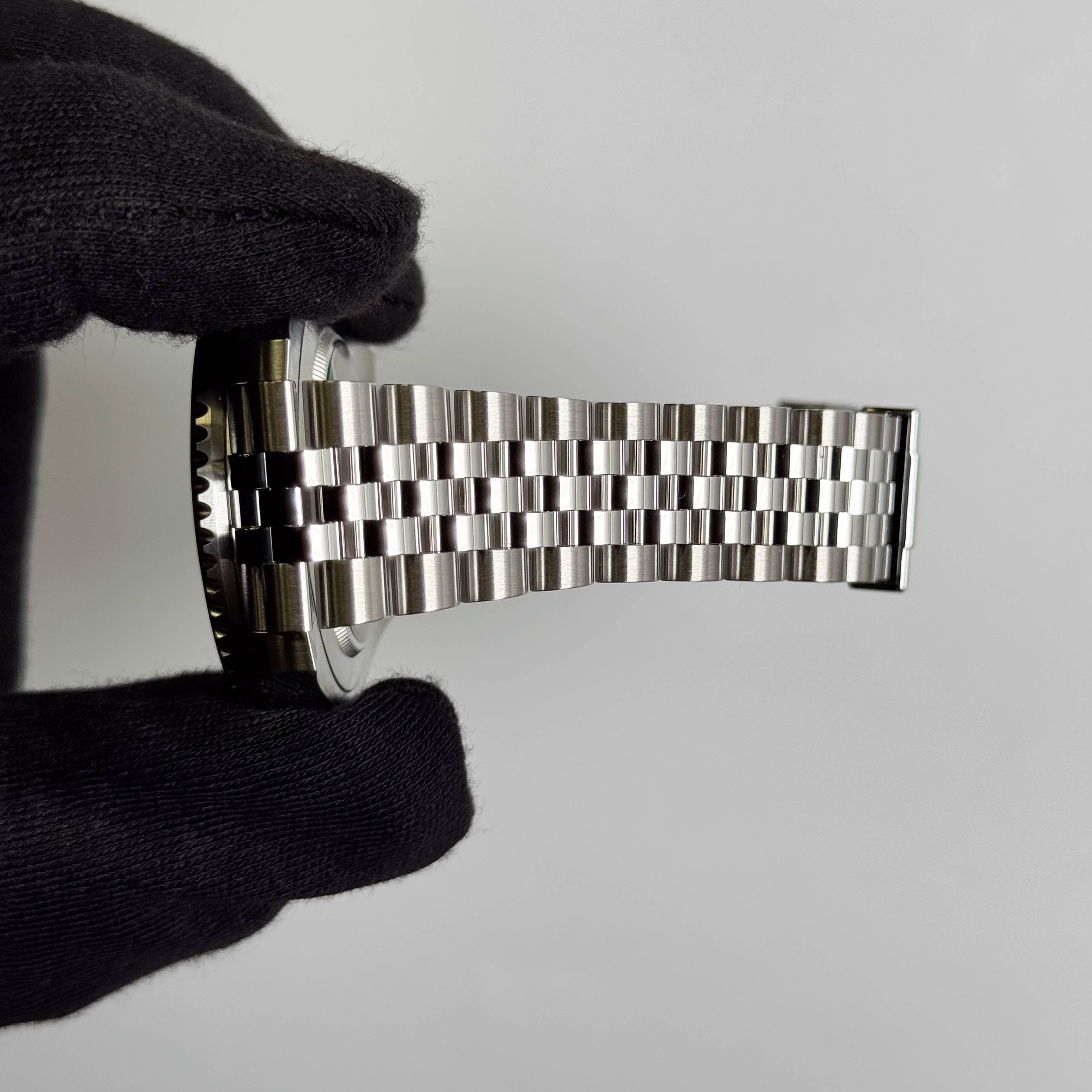 Rolex GMT-Master II 40mm Black Dial Watch Ref# 126720VTNR
