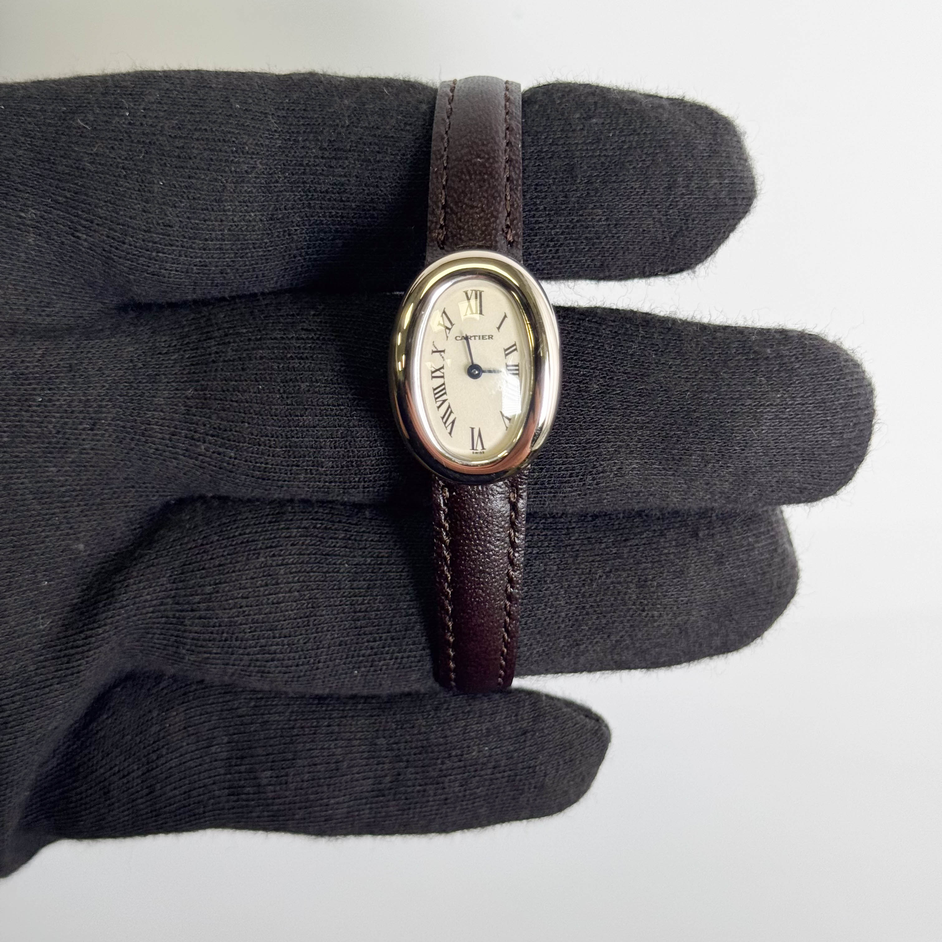 Cartier Baignoire 18mm Ivory Dial Watch Ref# W15189L2
