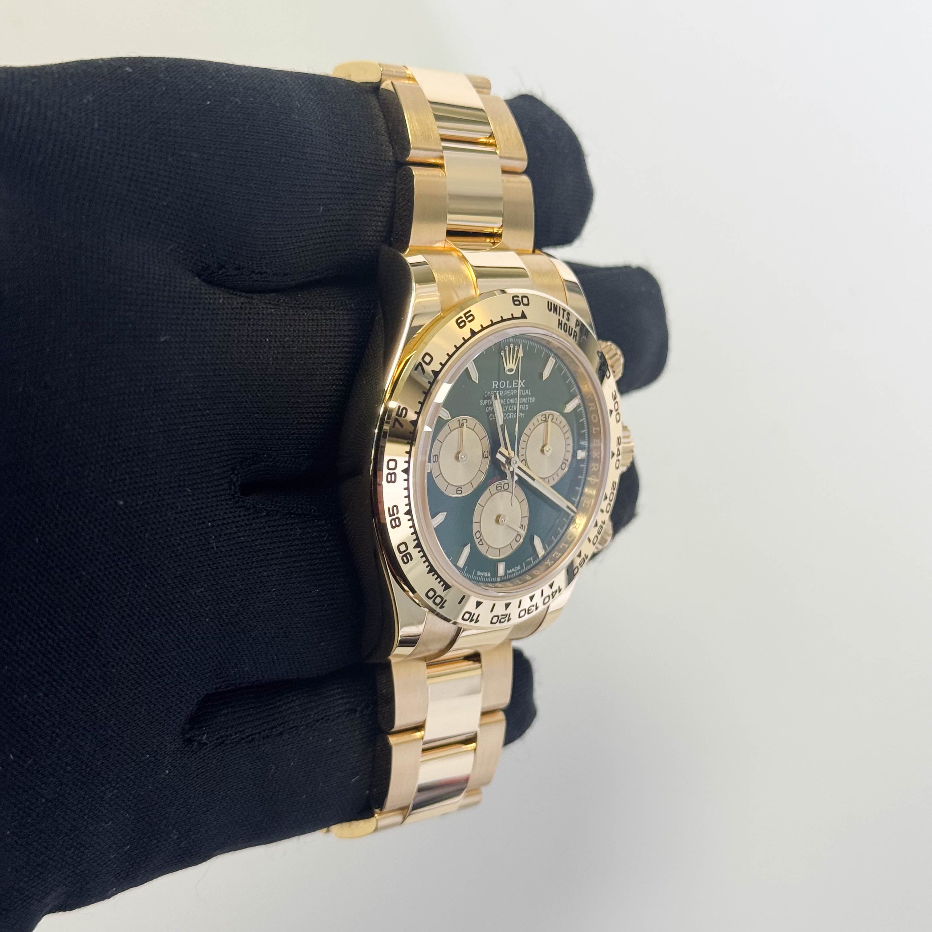 Rolex Daytona 40mm Green Dial Watch Ref# 126508