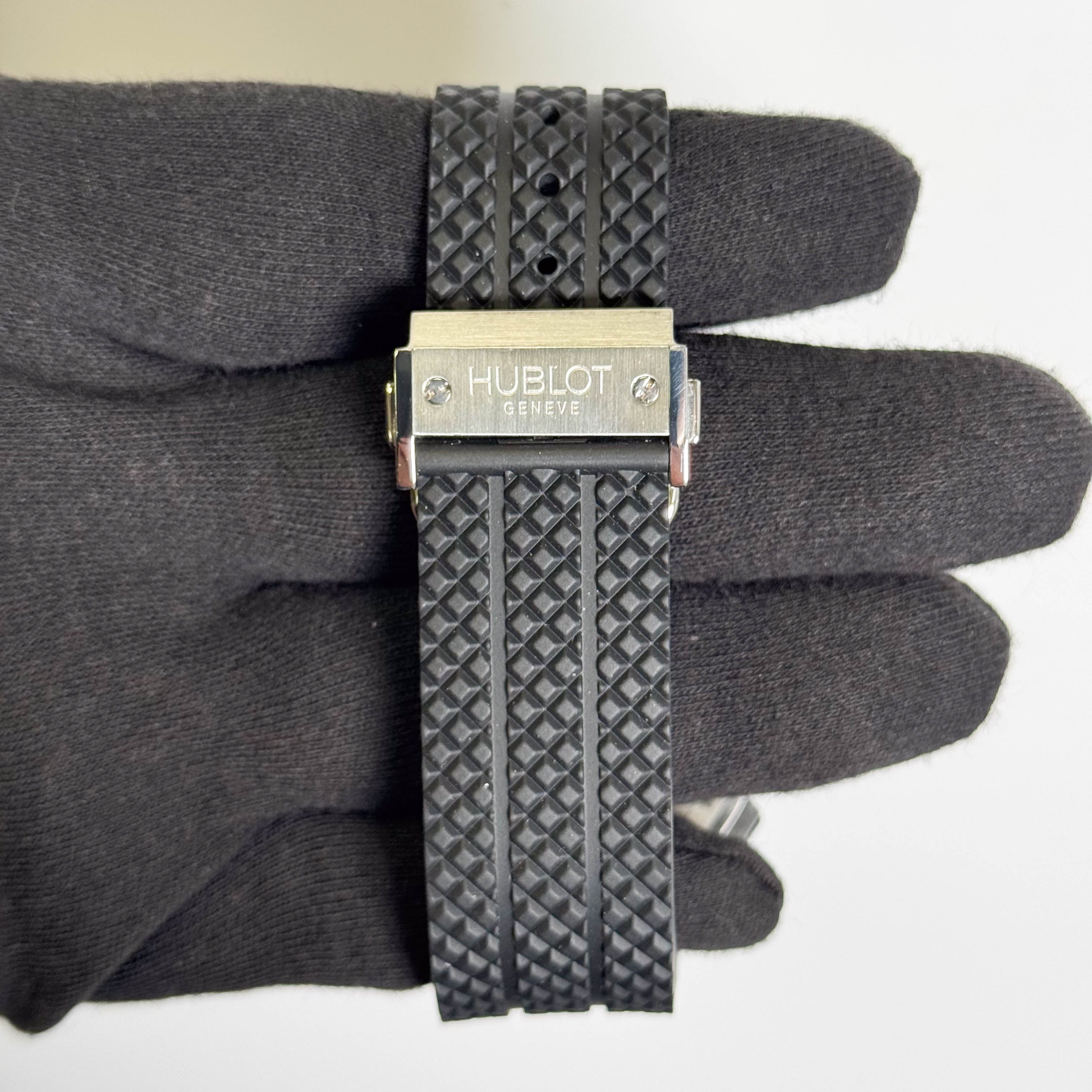 Hublot Big Bang 44mm Black Carbon Dial Watch Ref# 301.SB.131.RX - Happy Jewelers Fine Jewelry Lifetime Warranty