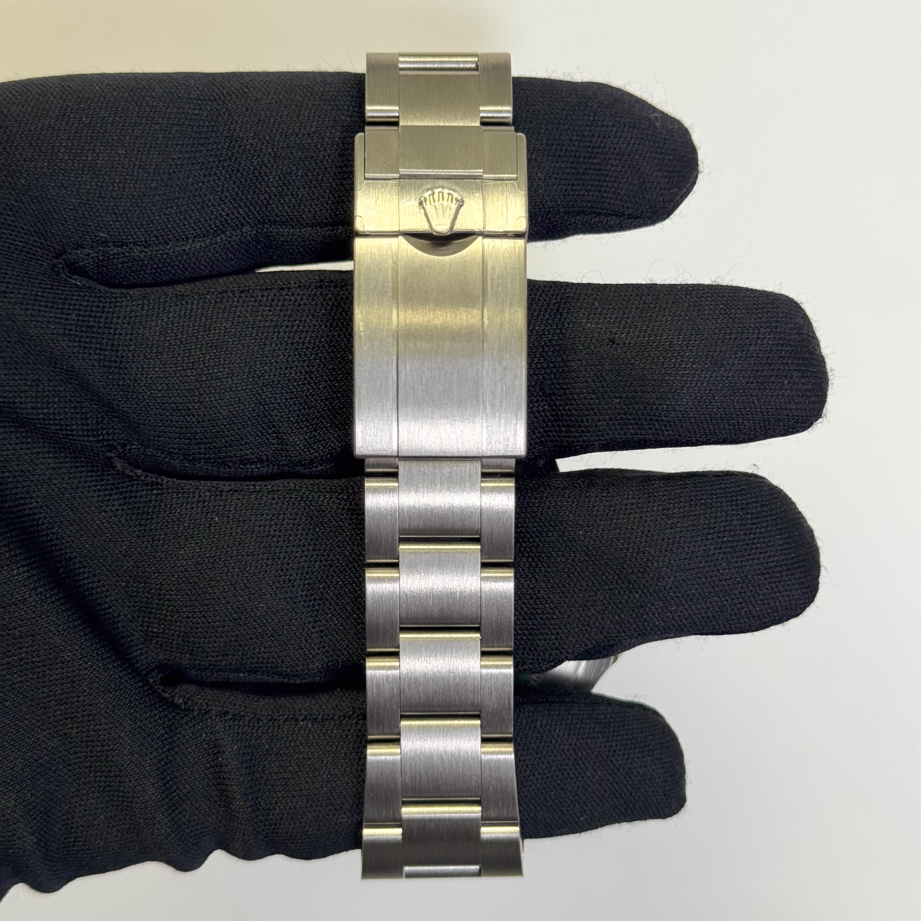 Rolex Yacht-Master 42mm Black Dial Watch Ref# 226627