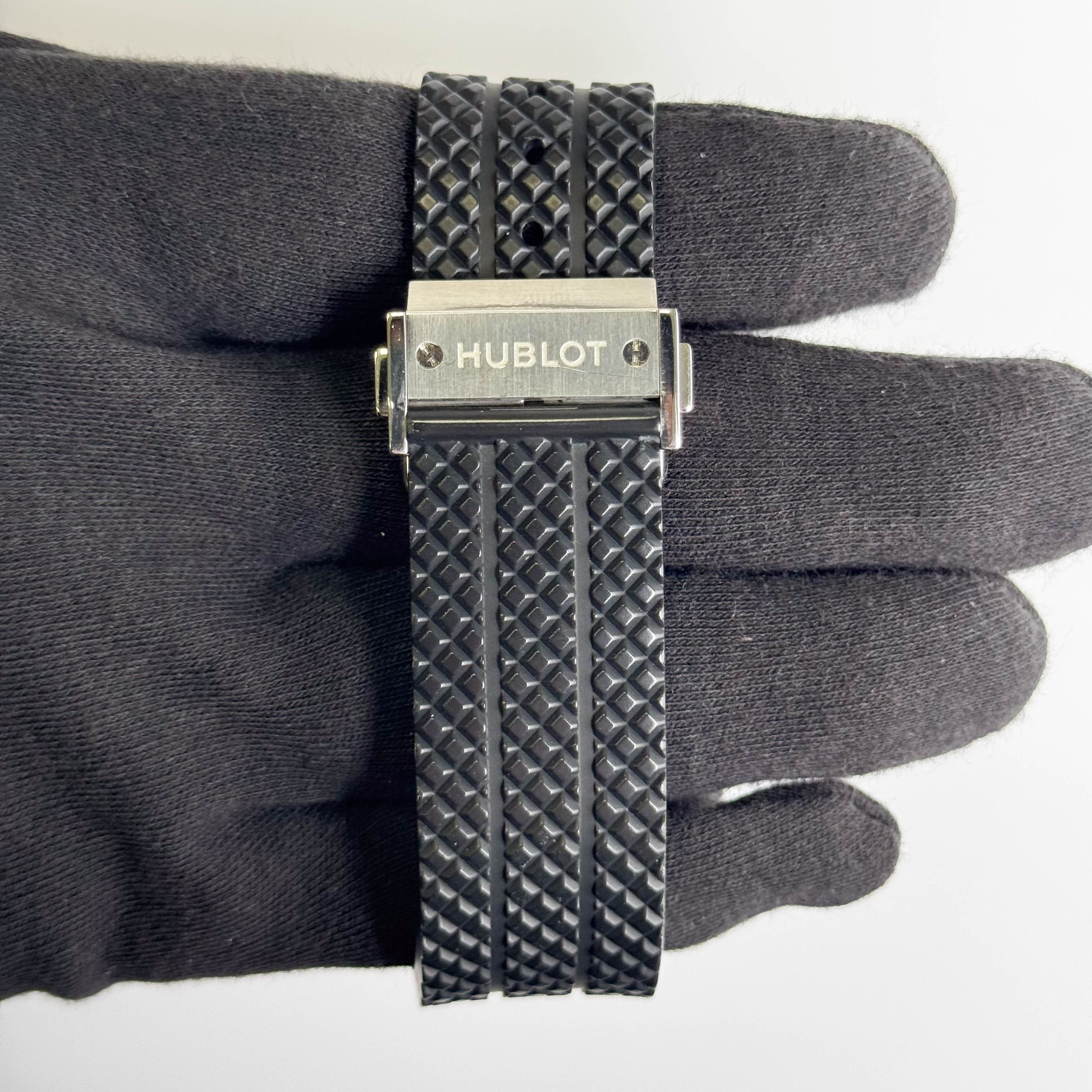 Hublot Big Bang 44mm Black Carbon Dial Watch Ref# 301.SB.131.RX - Happy Jewelers Fine Jewelry Lifetime Warranty